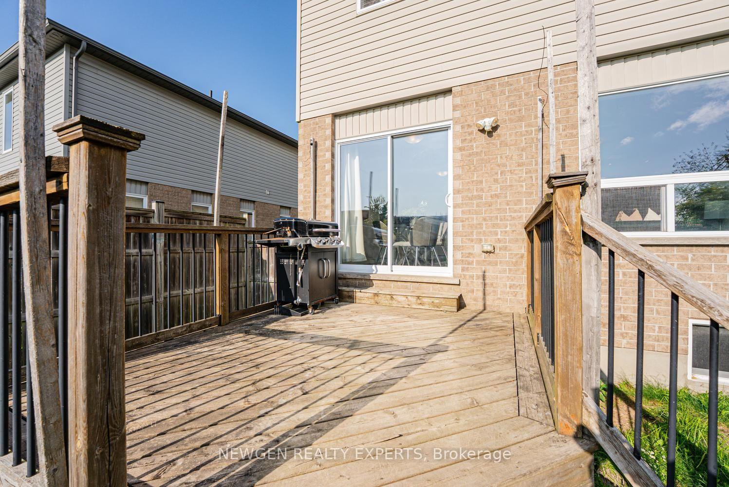 Photo 43 of 2025 Denview Avenue, London, North S — HOMEH