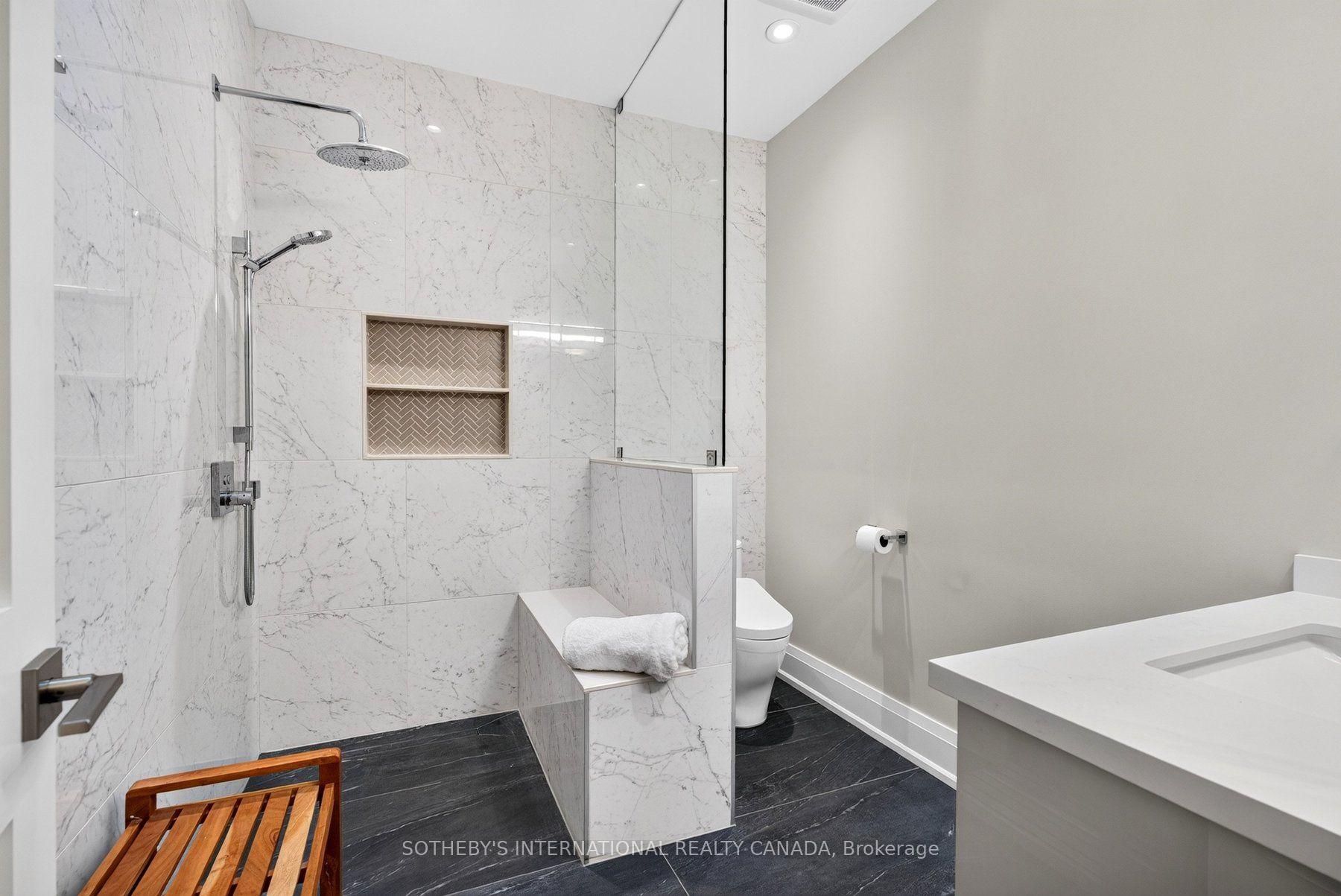Photo 21 of 1393 Hazelton Boulevard, Burlington, Tyandaga — HOMEH