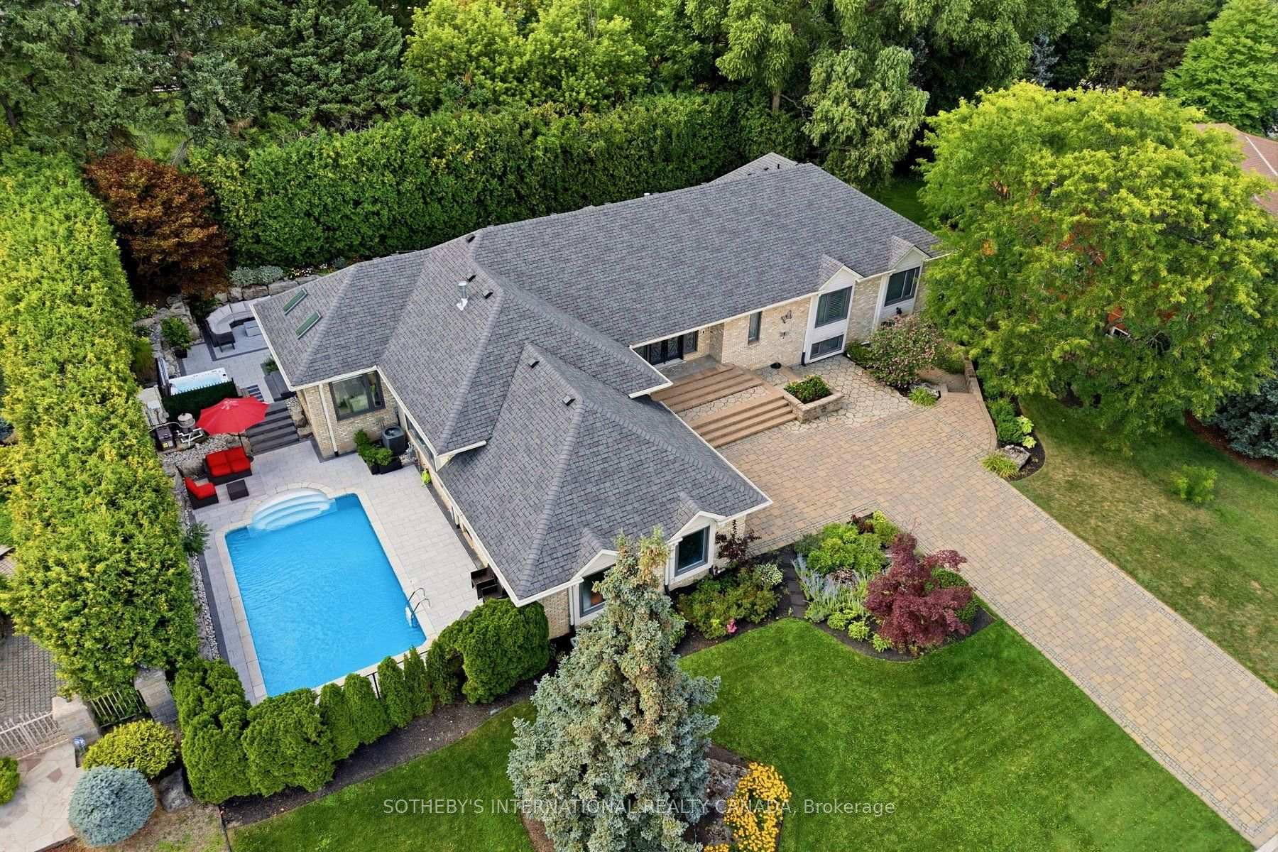 Photo 43 of 1393 Hazelton Boulevard, Burlington, Tyandaga — HOMEH