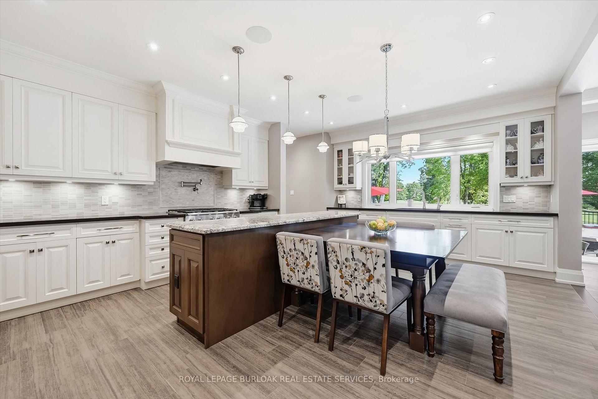 Photo 7 of 534 Ann Avenue, Burlington, LaSalle — HOMEH