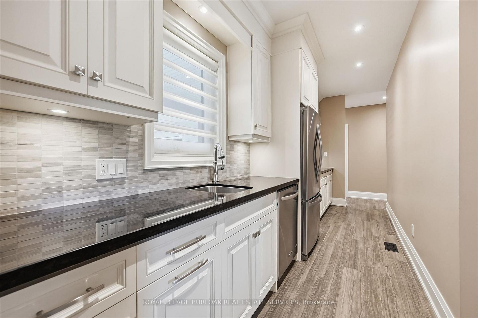 Photo 11 of 534 Ann Avenue, Burlington, LaSalle — HOMEH