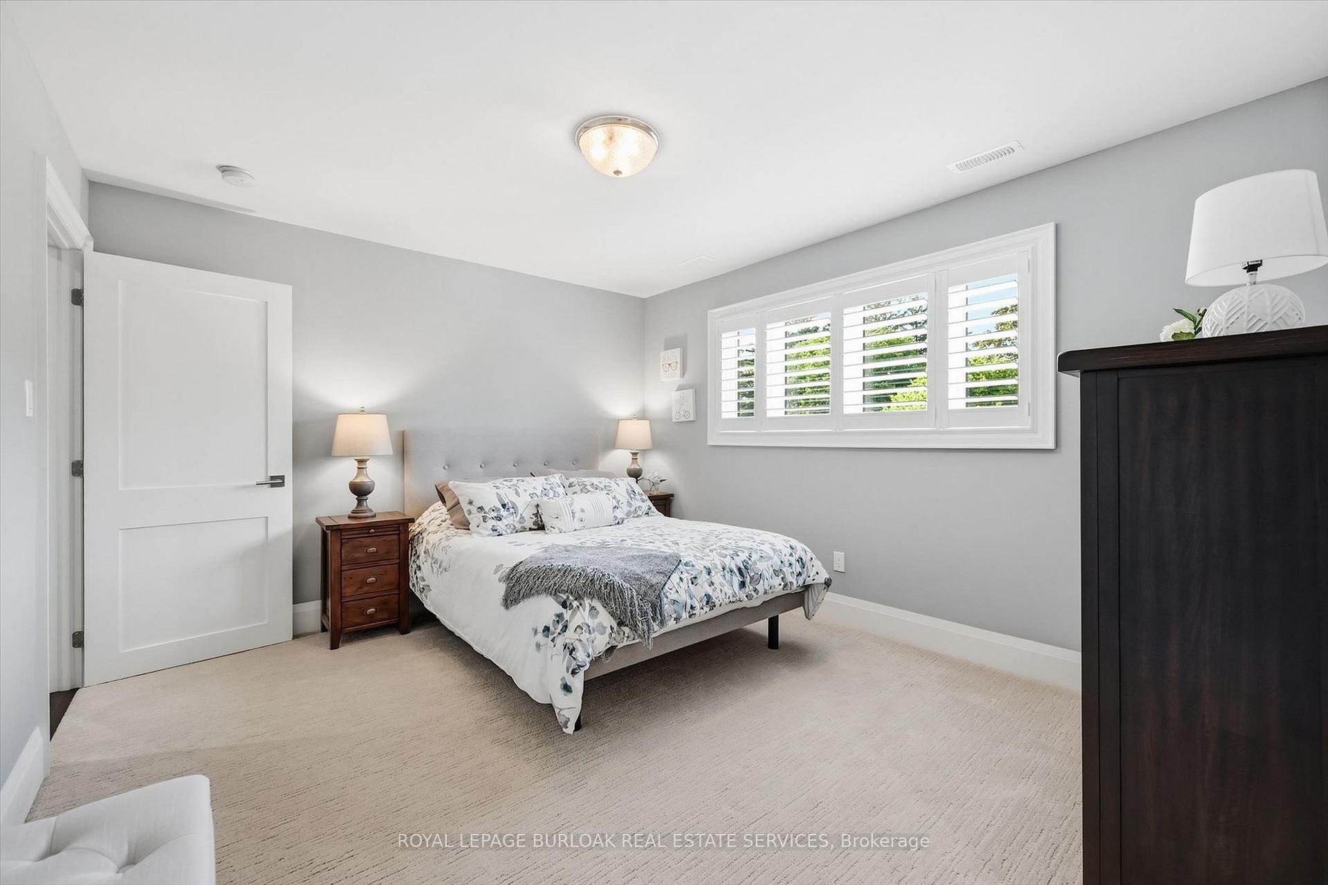 Photo 26 of 534 Ann Avenue, Burlington, LaSalle — HOMEH