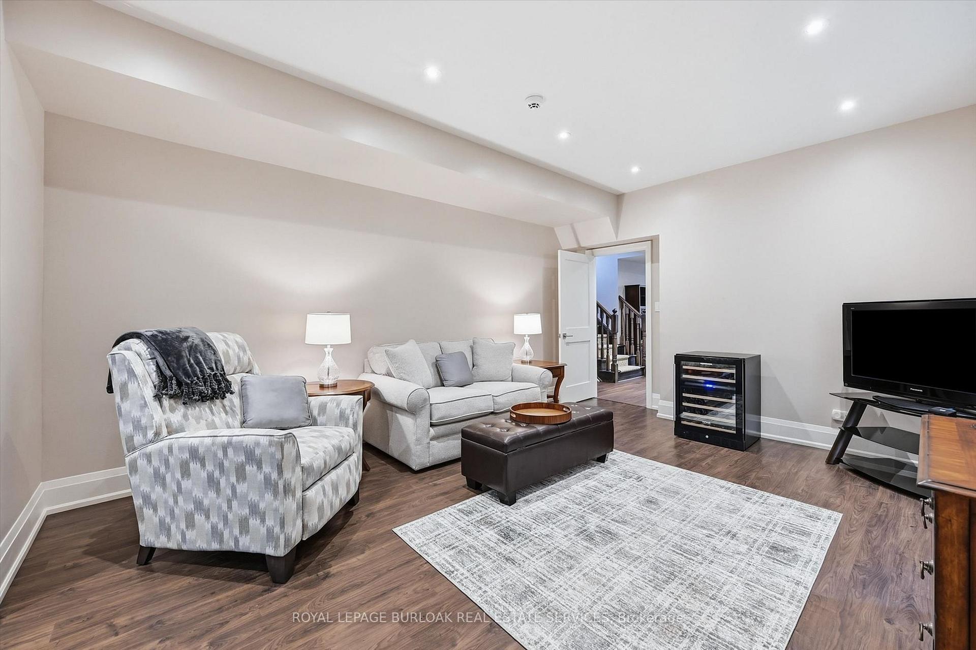 Photo 35 of 534 Ann Avenue, Burlington, LaSalle — HOMEH