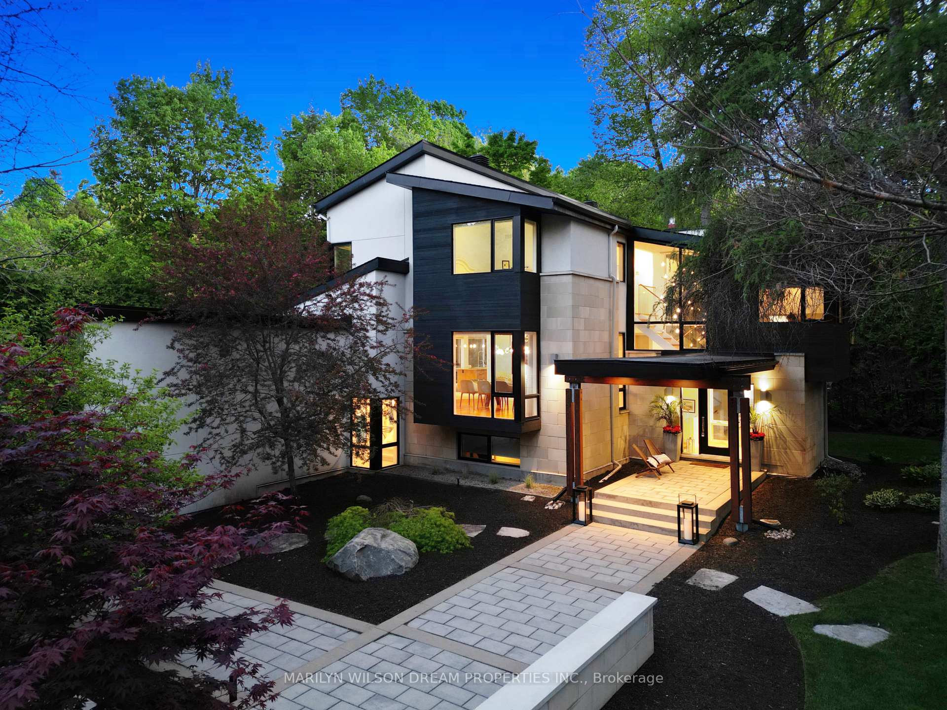 Photo of 10 Burrows Road