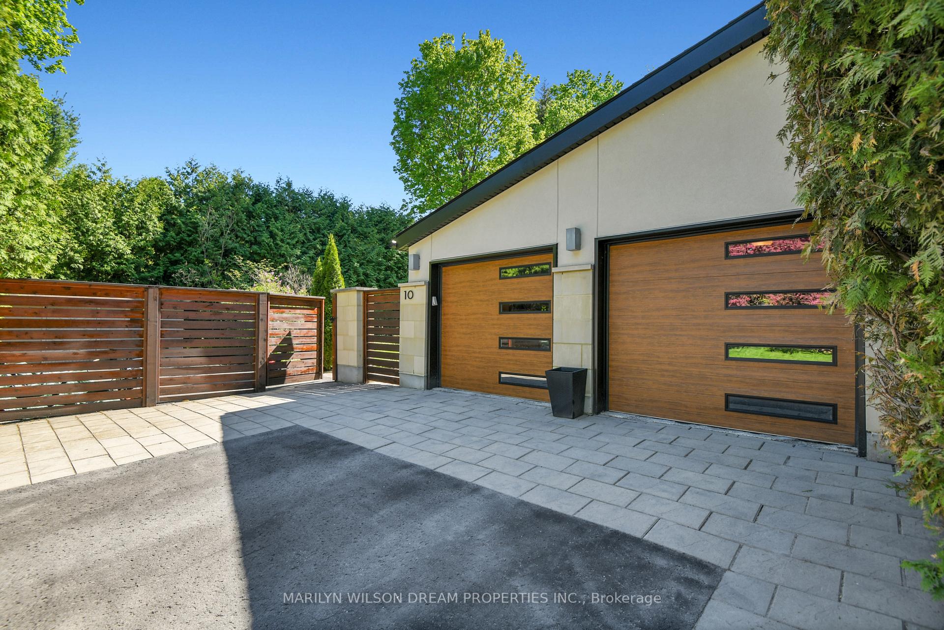 Photo 43 of 10 Burrows Road, Ottawa, Rothwell Heights — HOMEH