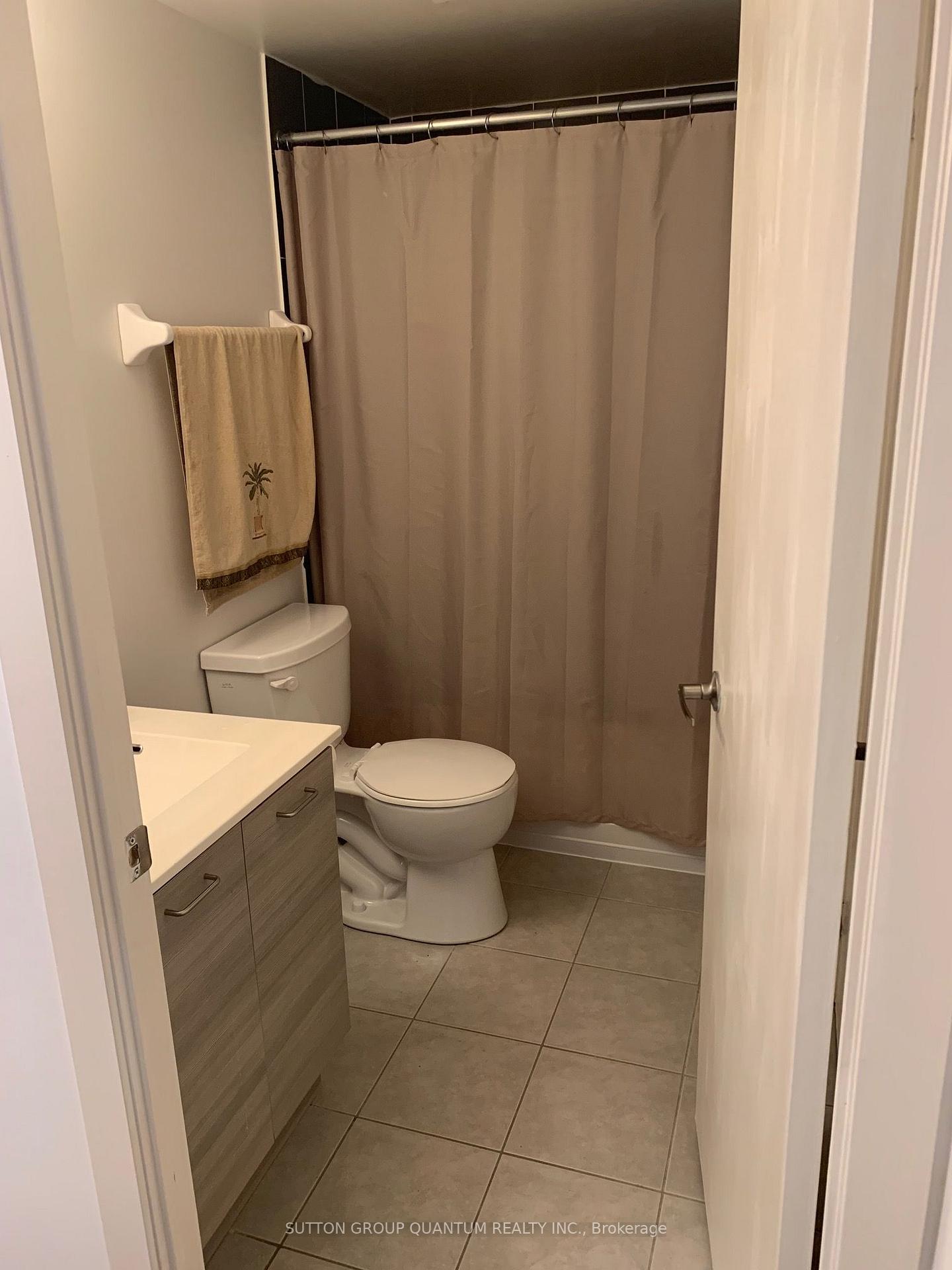 Photo 7 of Unit 406, 20 Joe Shuster Way, Toronto, South Parkdale — HOMEH