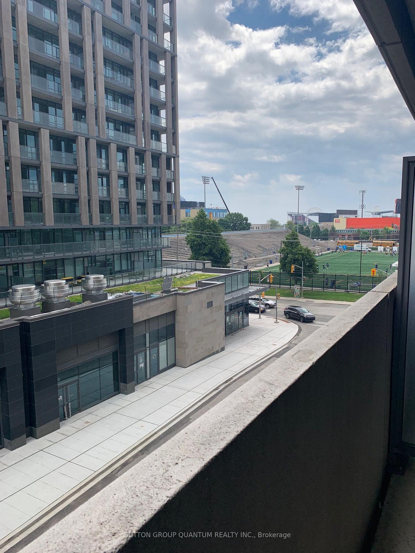 Photo 8 of Unit 406, 20 Joe Shuster Way, Toronto, South Parkdale — HOMEH