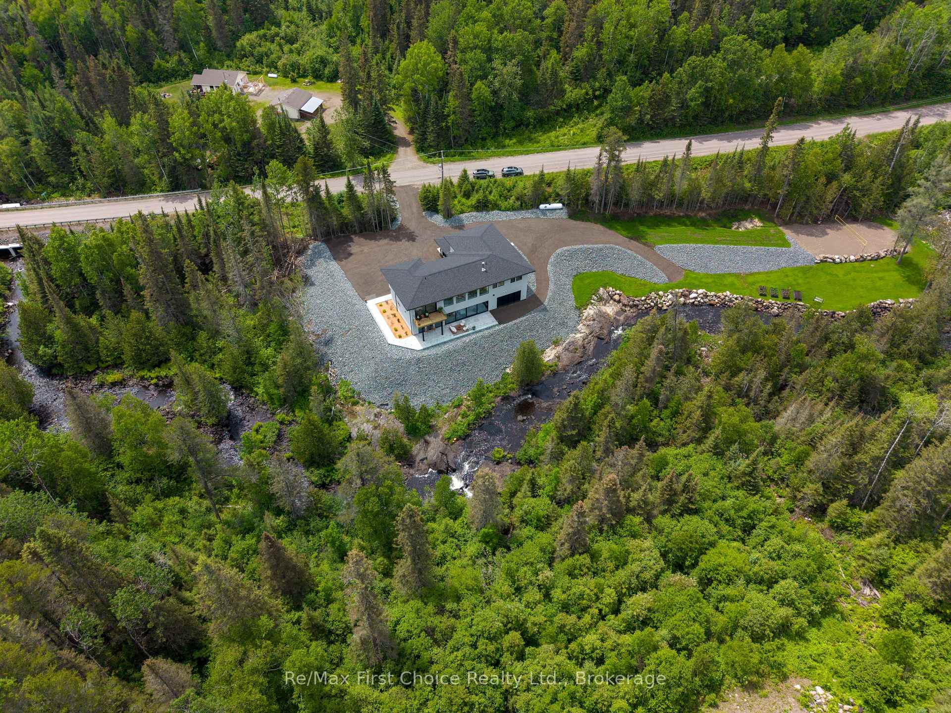 Photo 2 of 107 Kam Current Road S, Thunder Bay Remote Area, Gorham — HOMEH