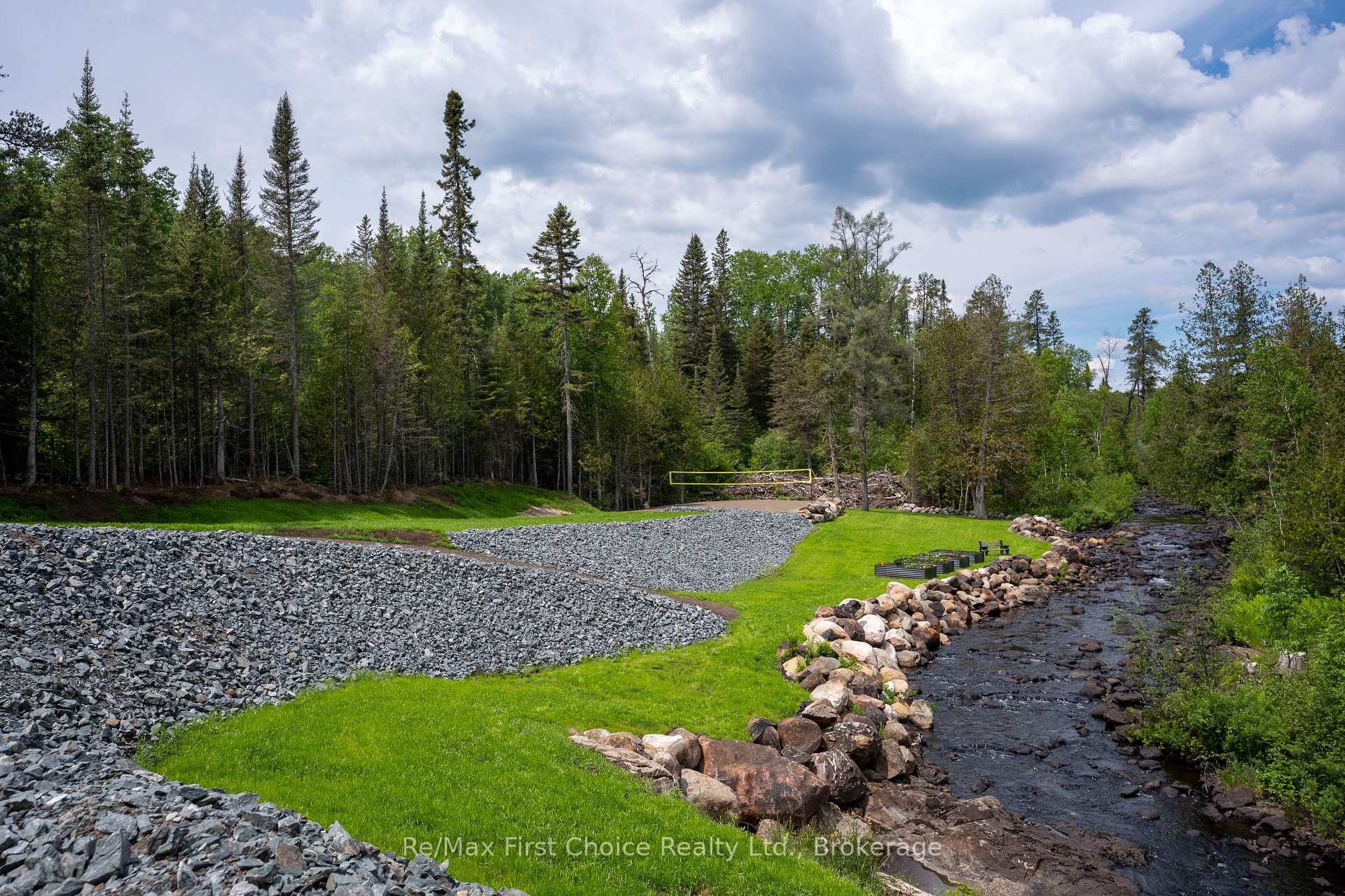 Photo 43 of 107 Kam Current Road S, Thunder Bay Remote Area, Gorham — HOMEH