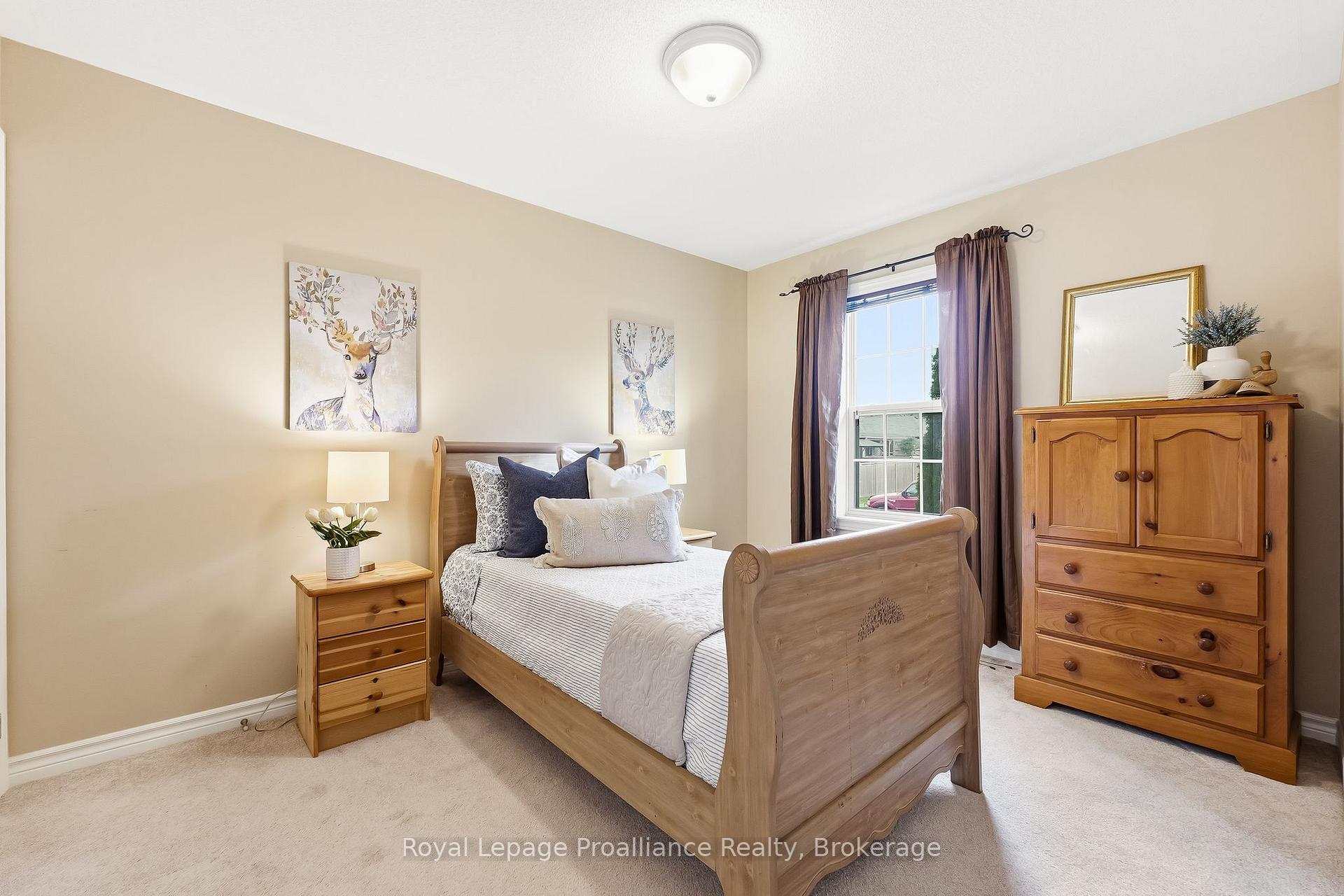 Photo 27 of 23 Empire Boulevard, Brighton — HOMEH