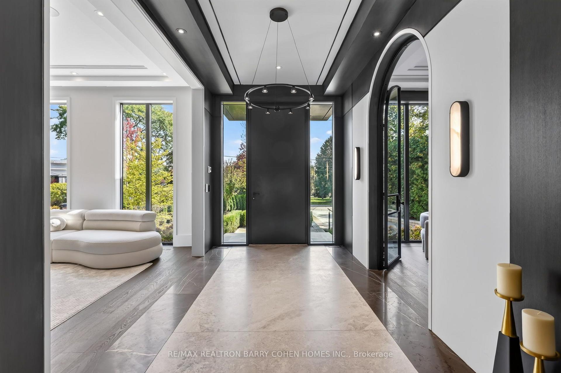 Photo 14 of 90 Arjay Crescent, North York, Bridle Path-Sunnybrook-York Mills — HOMEH
