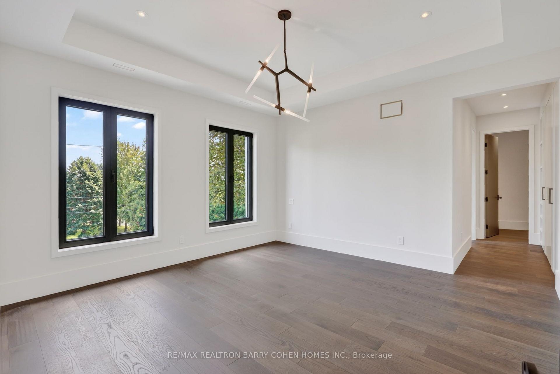 Photo 54 of 90 Arjay Crescent, North York, Bridle Path-Sunnybrook-York Mills — HOMEH