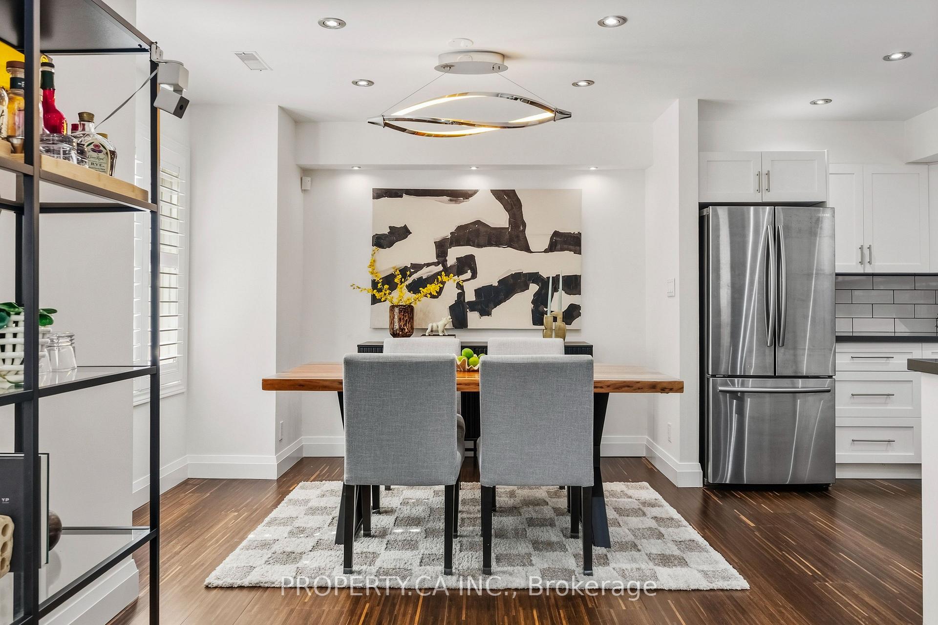 Photo 11 of Unit Th2, 208 Niagara Street, Toronto, Niagara — HOMEH
