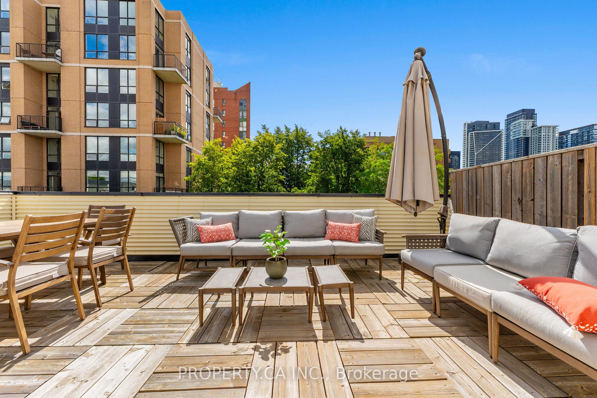 Photo 39 of Unit Th2, 208 Niagara Street, Toronto, Niagara — HOMEH