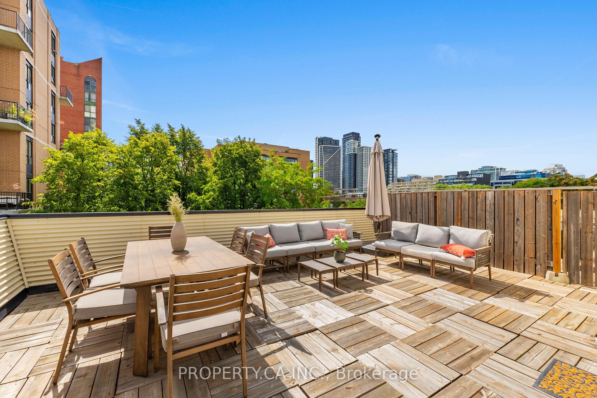 Photo 43 of Unit Th2, 208 Niagara Street, Toronto, Niagara — HOMEH