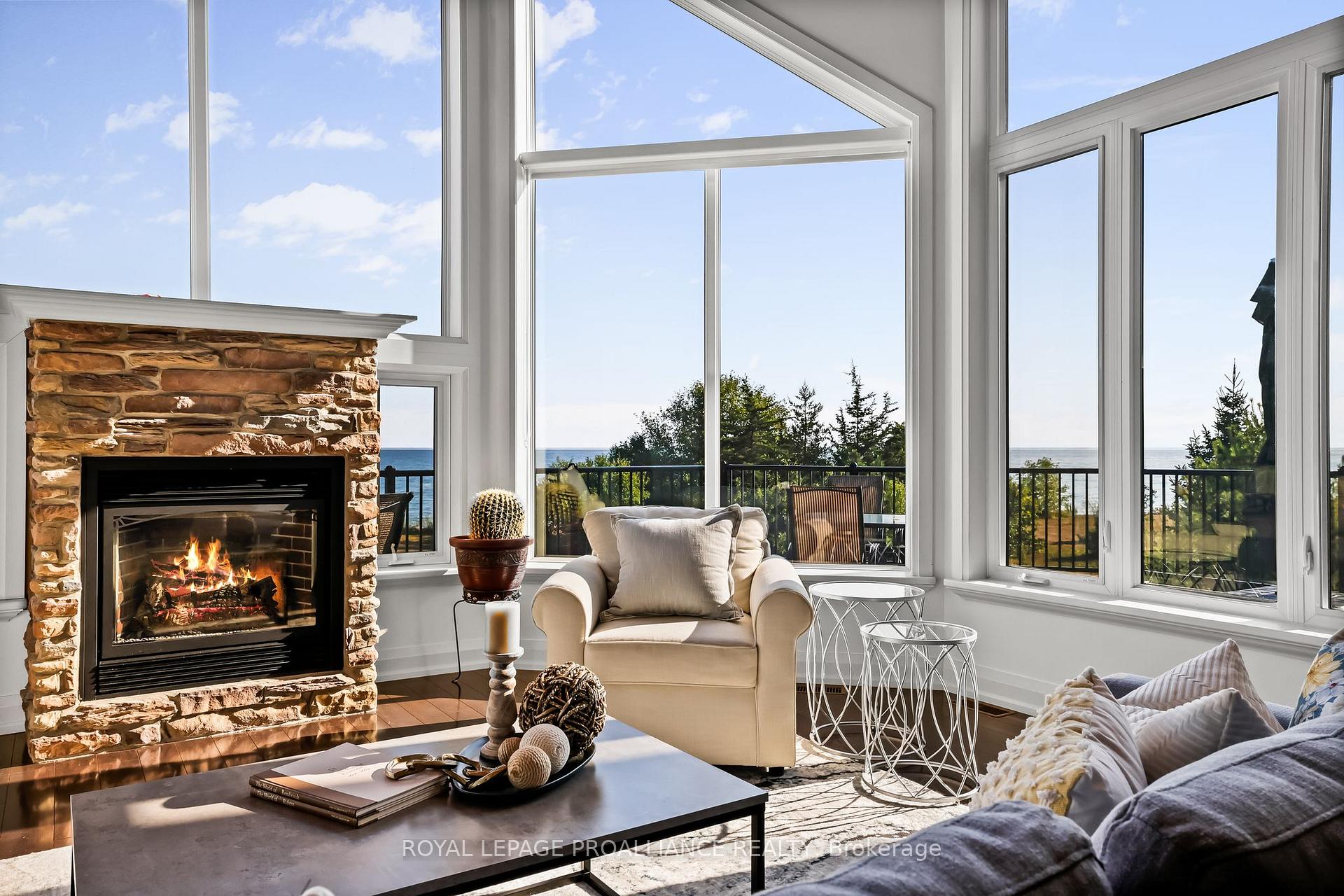 Photo 11 of 263 Lakeshore Road, Brighton, Rural Brighton — HOMEH