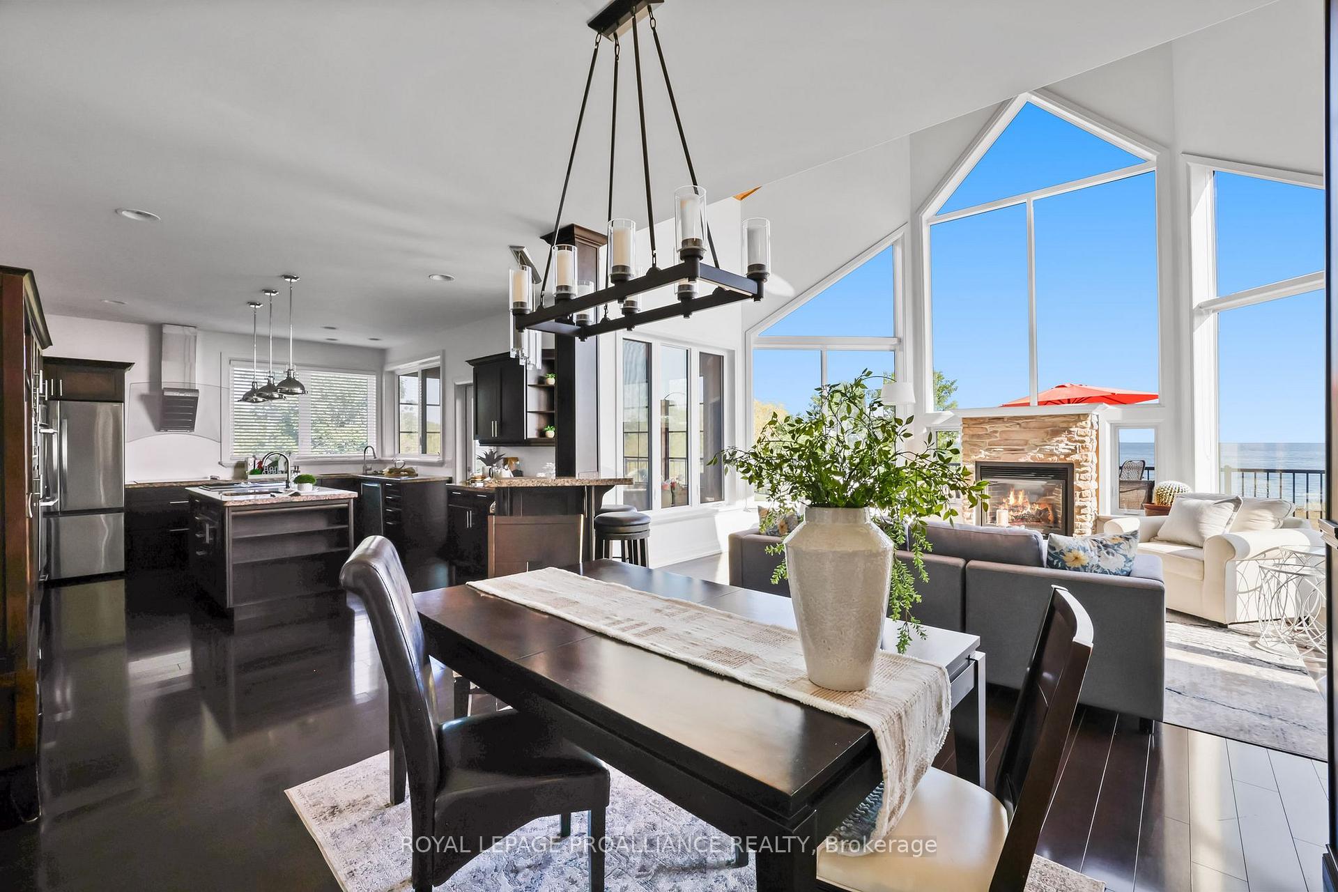 Photo 13 of 263 Lakeshore Road, Brighton, Rural Brighton — HOMEH