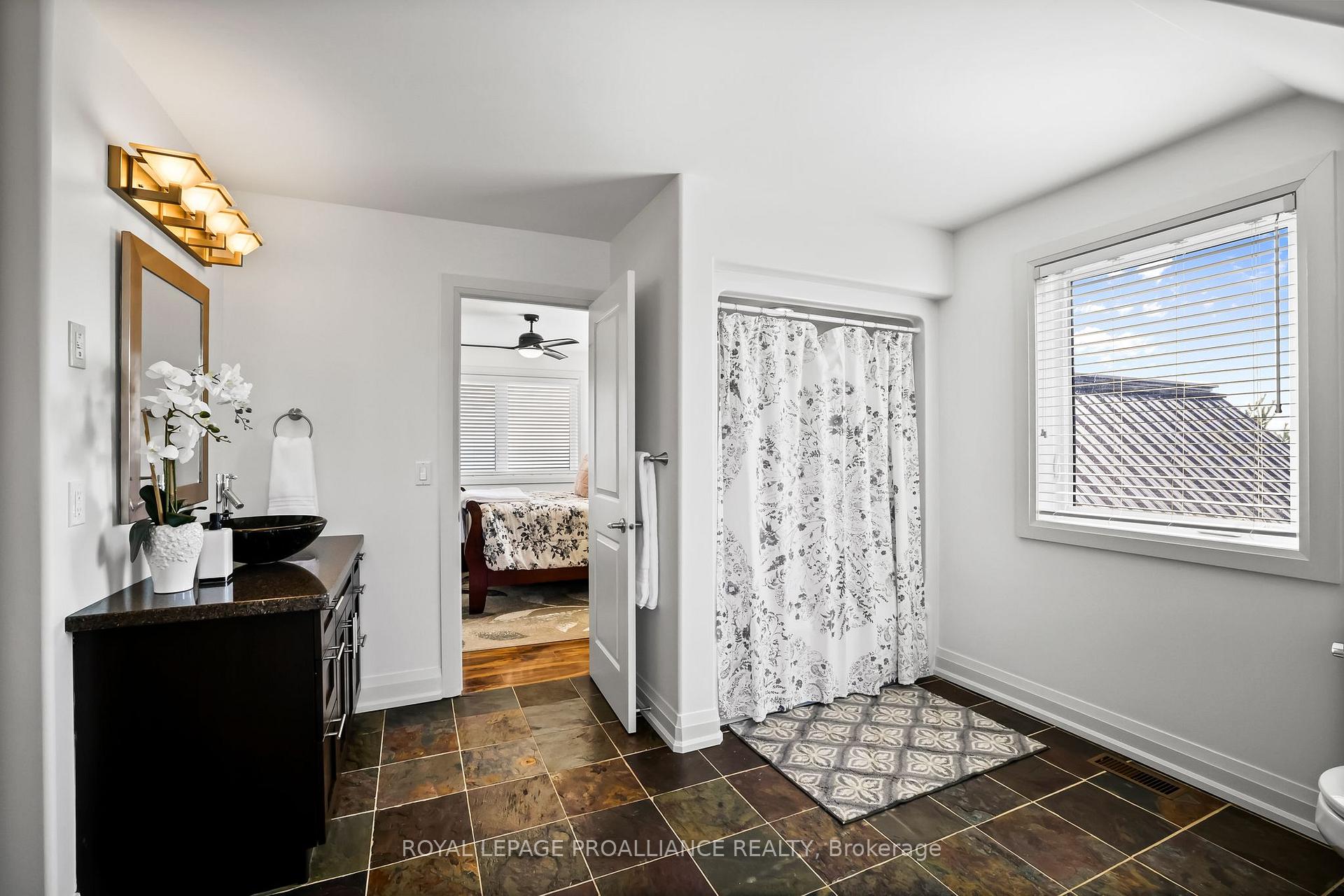 Photo 36 of 263 Lakeshore Road, Brighton, Rural Brighton — HOMEH