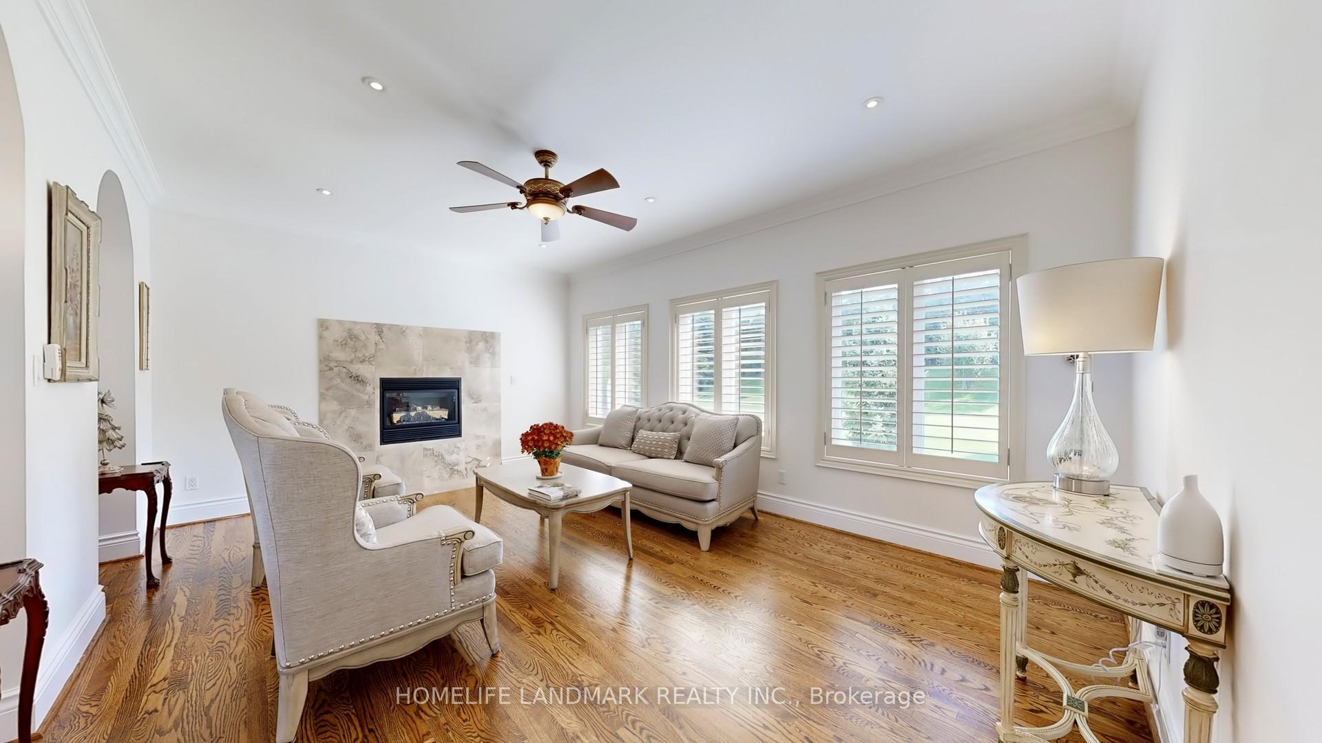Photo 10 of 90 Offord Crescent, Aurora, Bayview Southeast — HOMEH