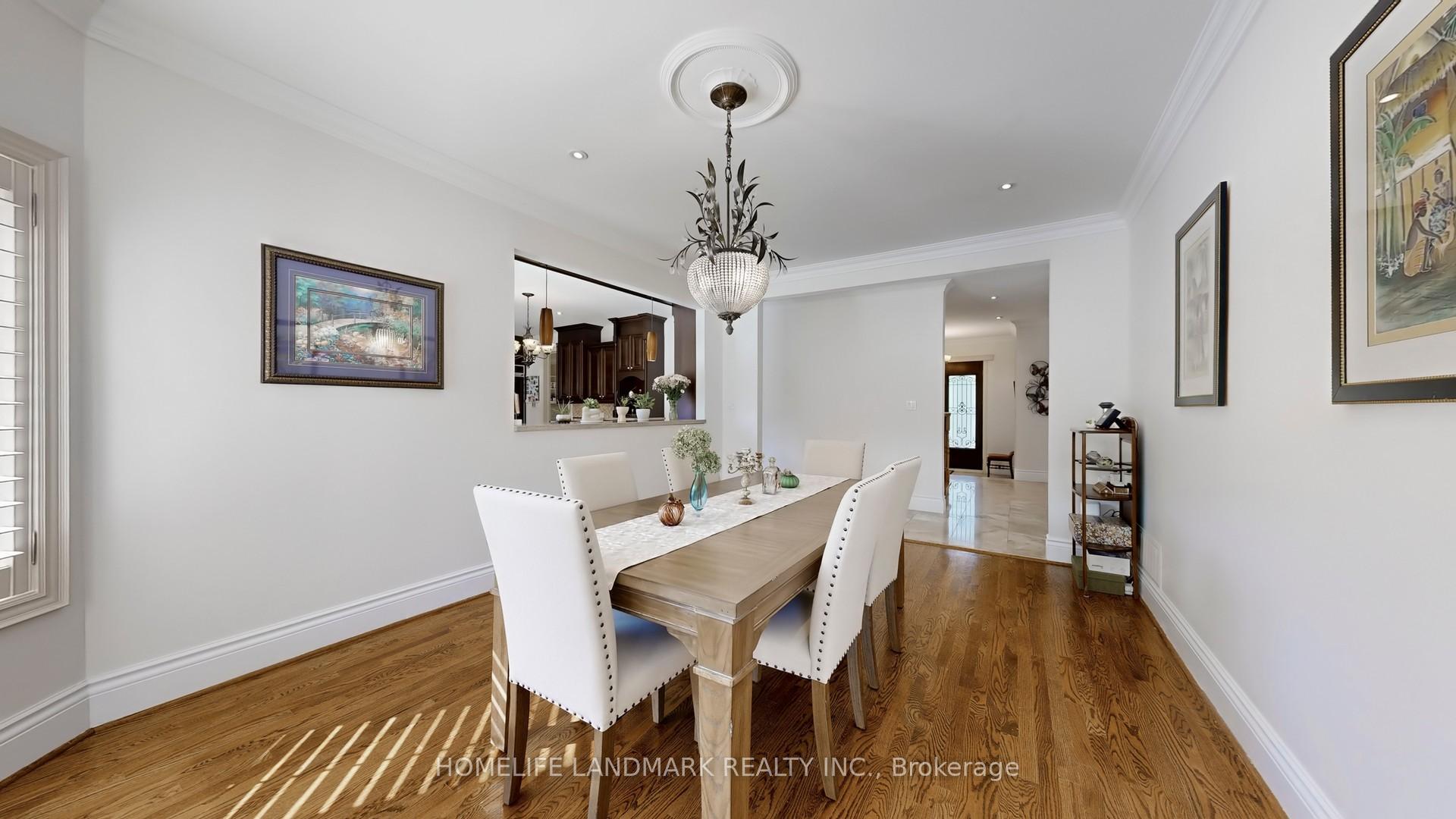 Photo 19 of 90 Offord Crescent, Aurora, Bayview Southeast — HOMEH