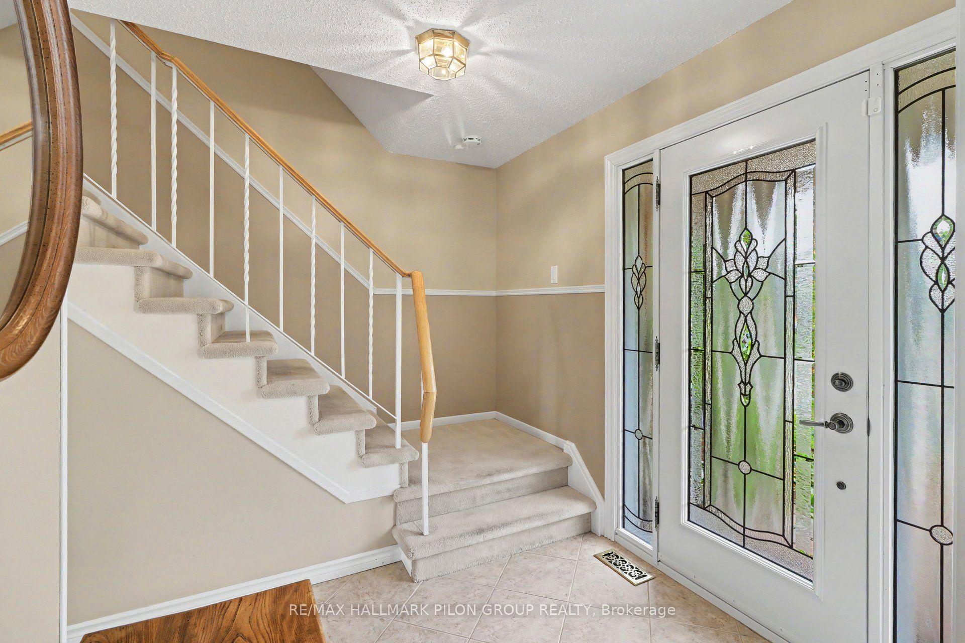 Photo 11 of 1797 Vigneault Street, Ottawa, Chateauneuf — HOMEH