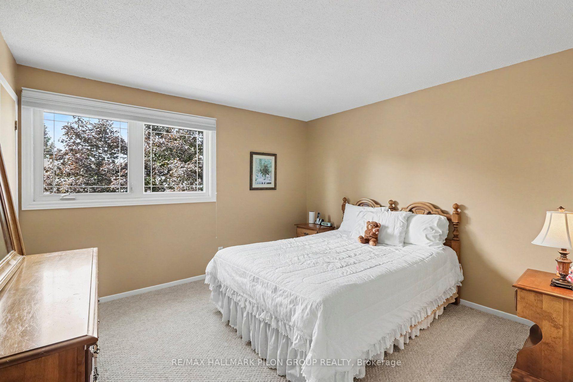Photo 16 of 1797 Vigneault Street, Ottawa, Chateauneuf — HOMEH