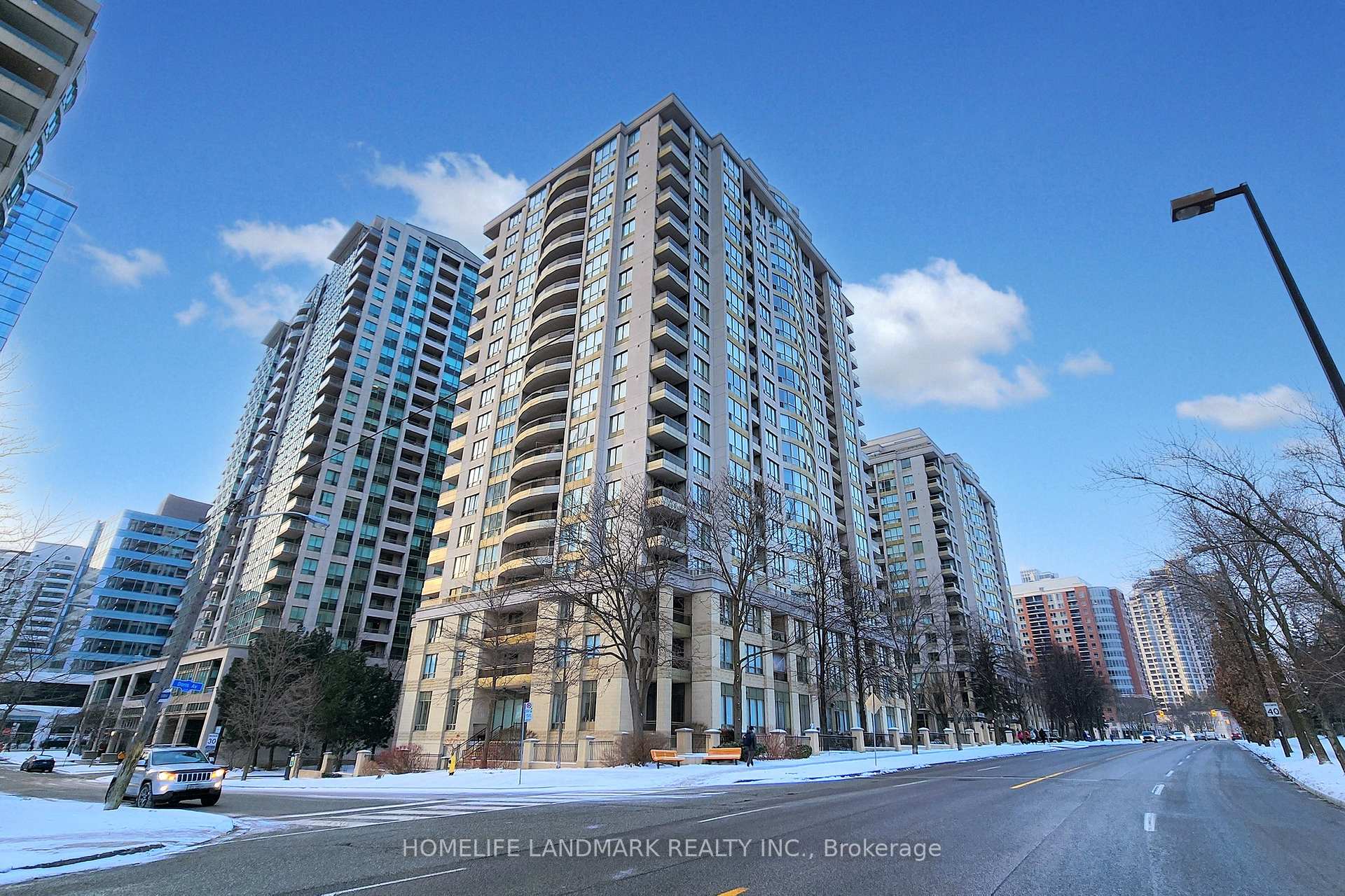 Photo of Unit 508, 256 Doris Avenue