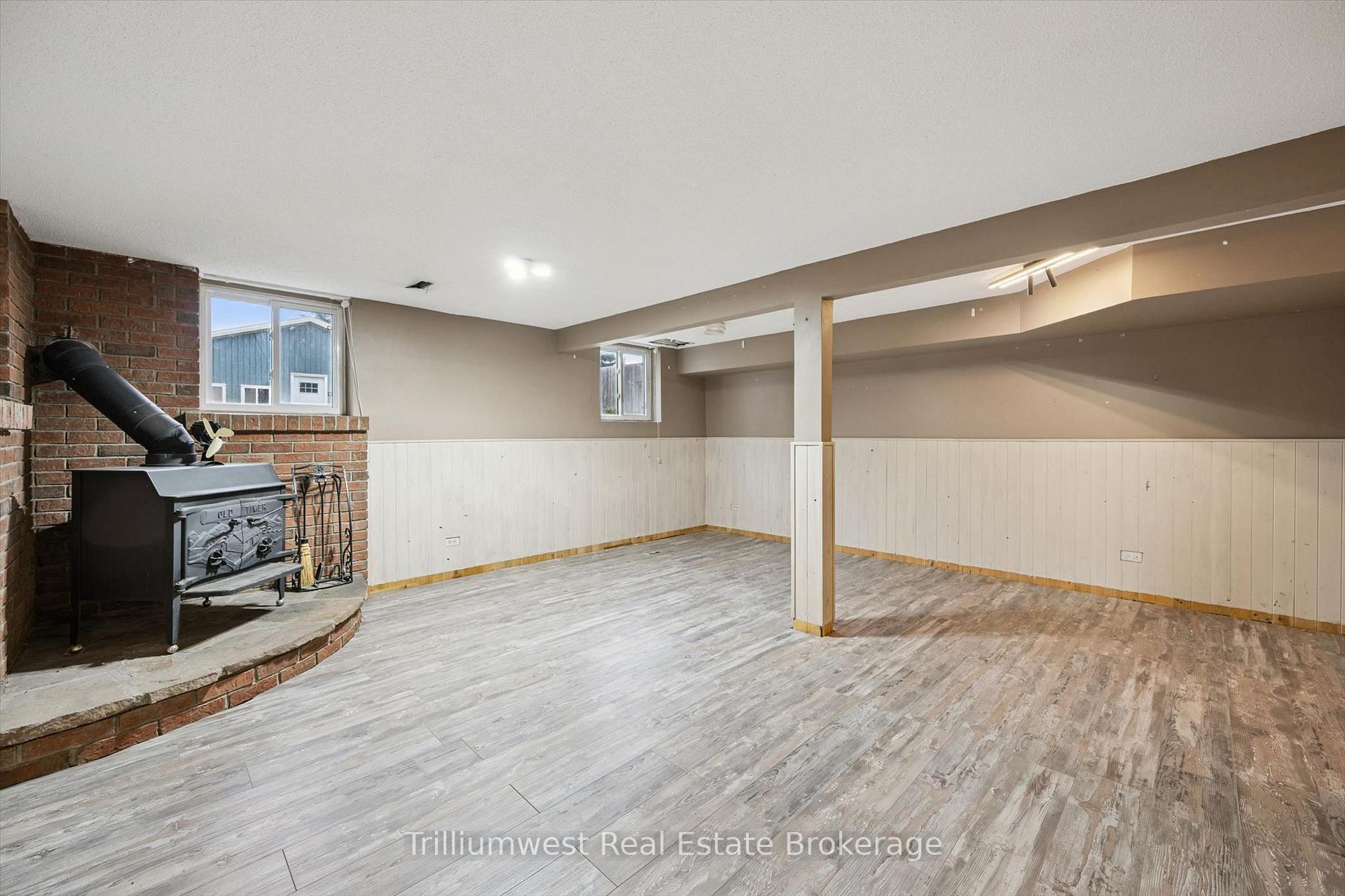 Photo 17 of 7 Homestead Place, Waterloo, Forest Heights — HOMEH