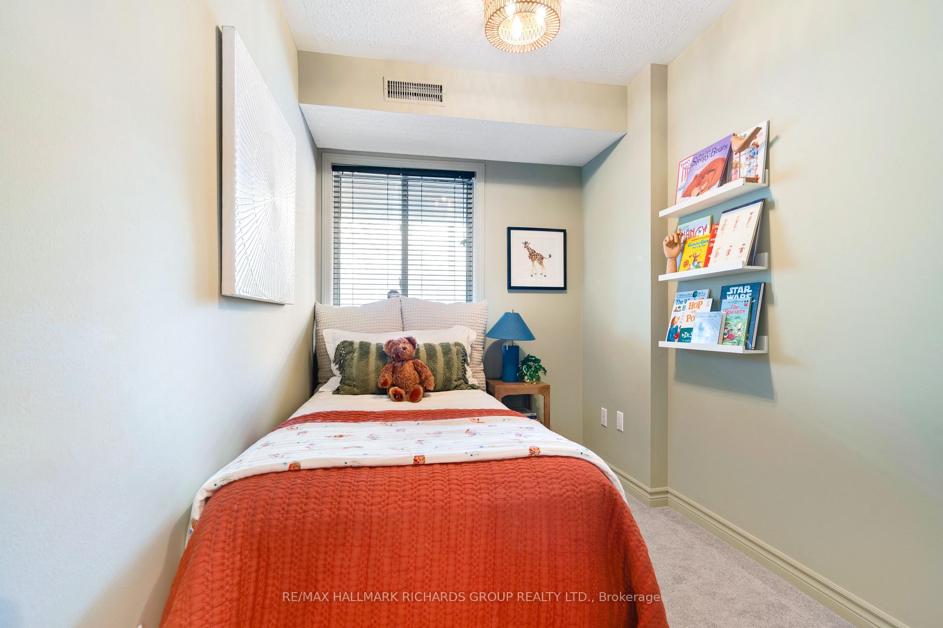 Photo 16 of Unit 101, 325 Kingston Road, Toronto, The Beaches — HOMEH