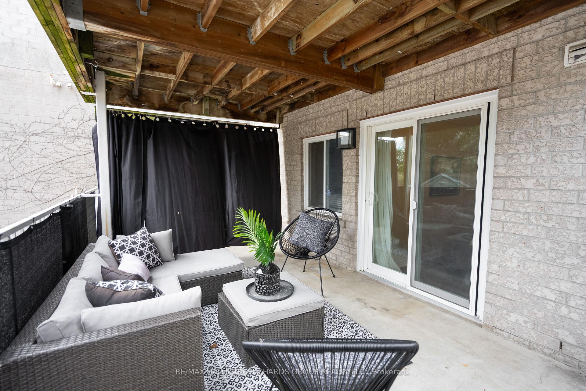 Photo 20 of Unit 101, 325 Kingston Road, Toronto, The Beaches — HOMEH