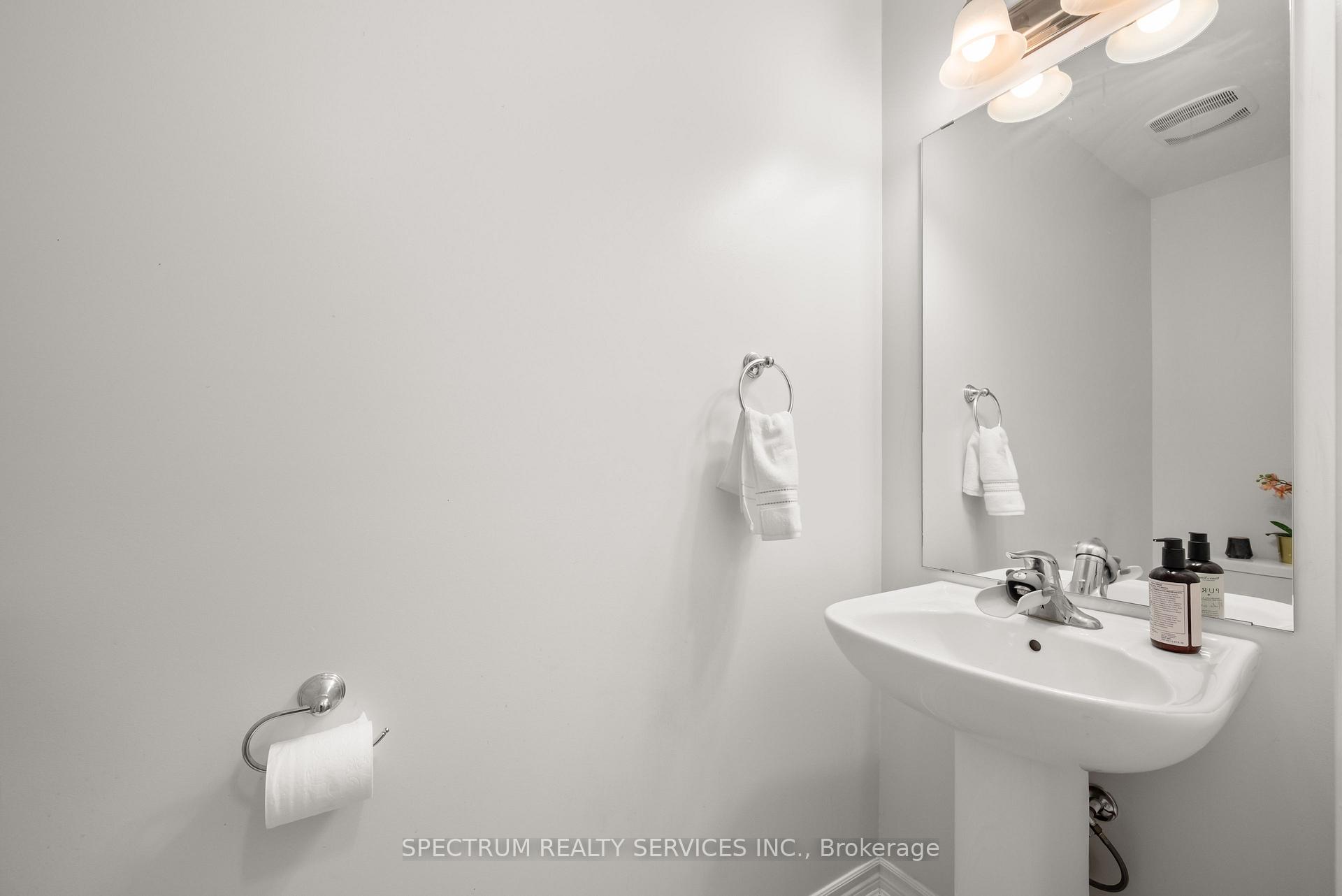 Photo 6 of 32 Horizon Avenue, Cavan Monaghan, Millbrook Village — HOMEH