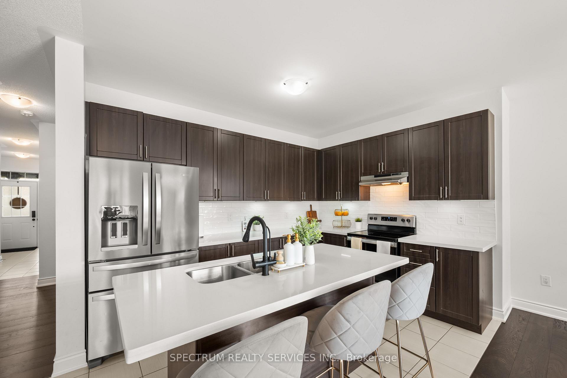 Photo 9 of 32 Horizon Avenue, Cavan Monaghan, Millbrook Village — HOMEH