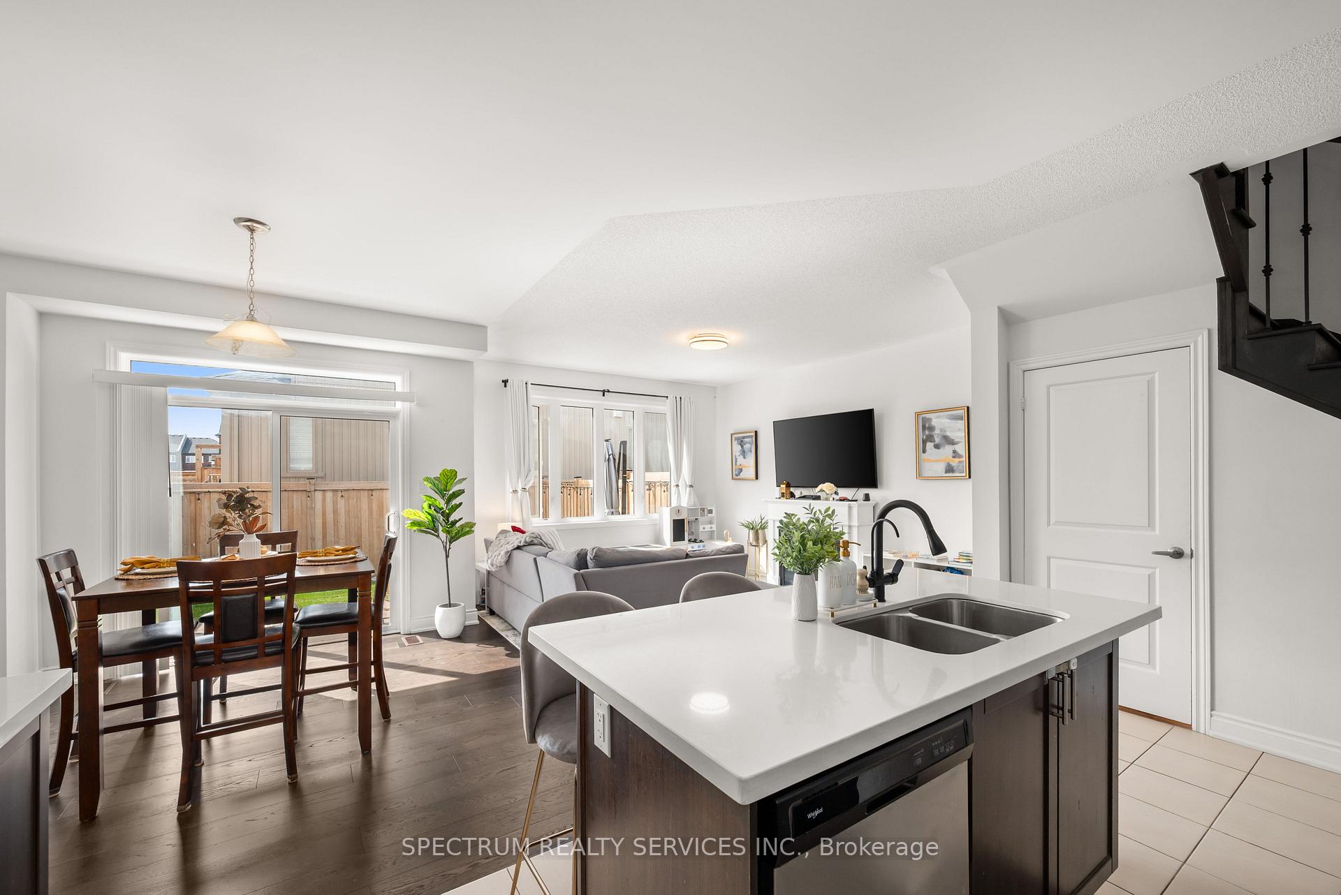 Photo 13 of 32 Horizon Avenue, Cavan Monaghan, Millbrook Village — HOMEH