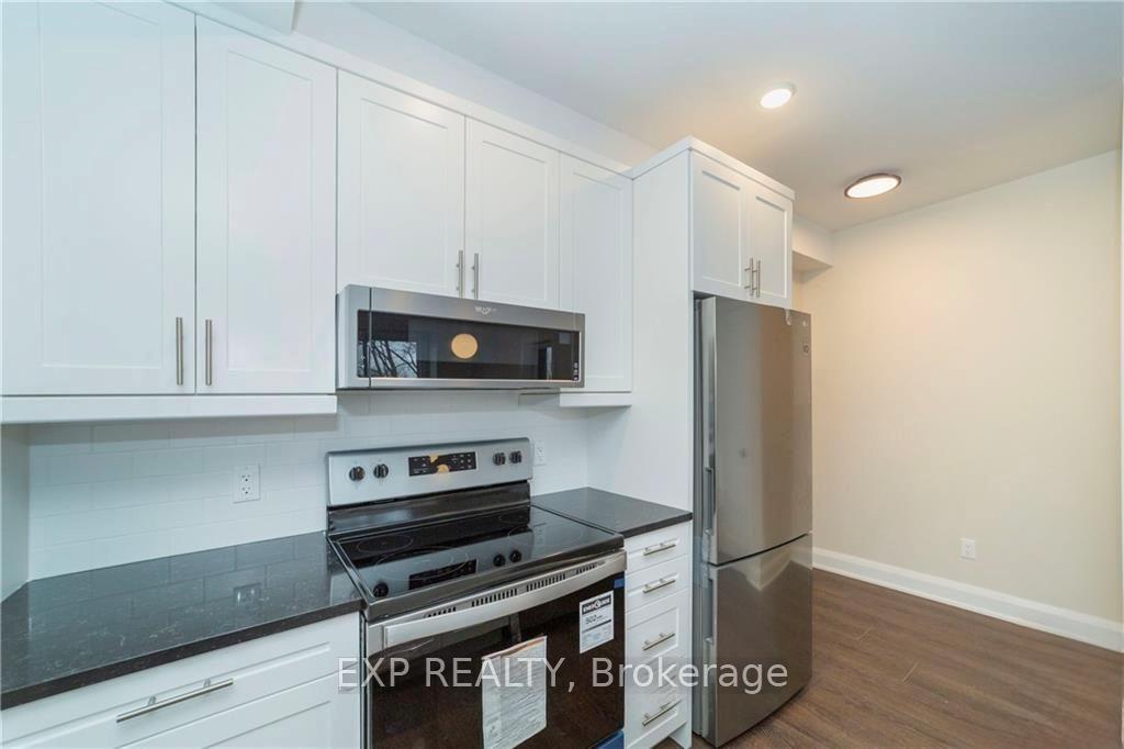Photo 3 of Unit 204, 33 Maple Grove Road, Ottawa, Kanata - Katimavik — HOMEH