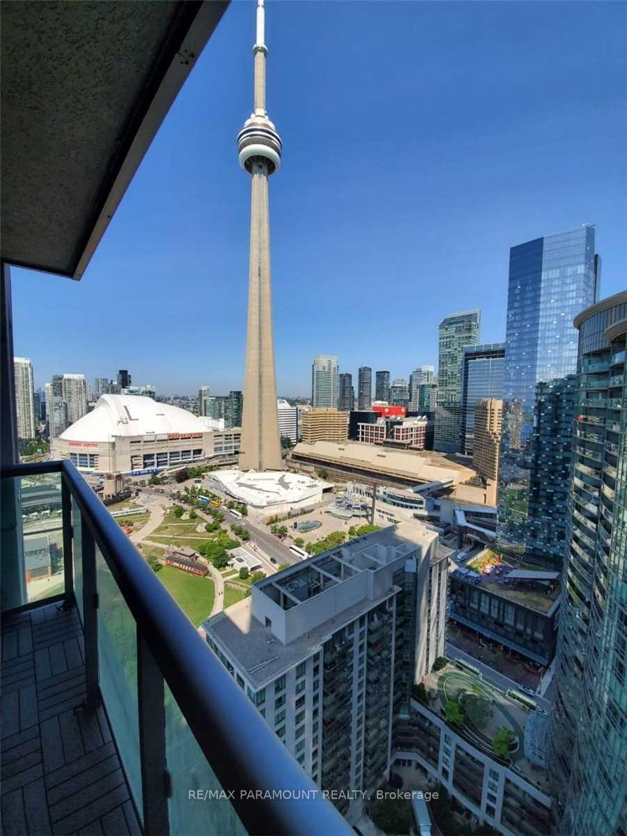 Photo 12 of Unit 3803, 19 Grand Trunk Crescent, Toronto, Waterfront Communities — HOMEH