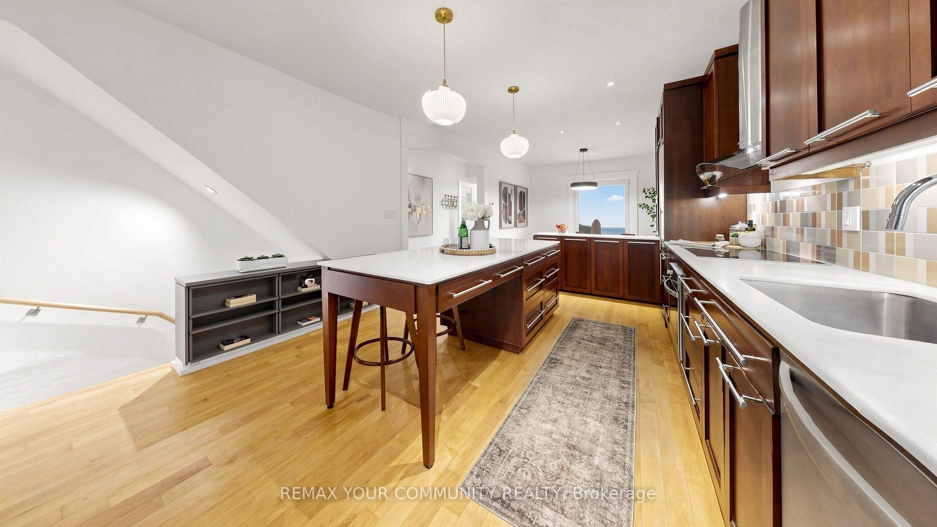 Photo 10 of 104 Wells Street, Toronto, The Annex — HOMEH