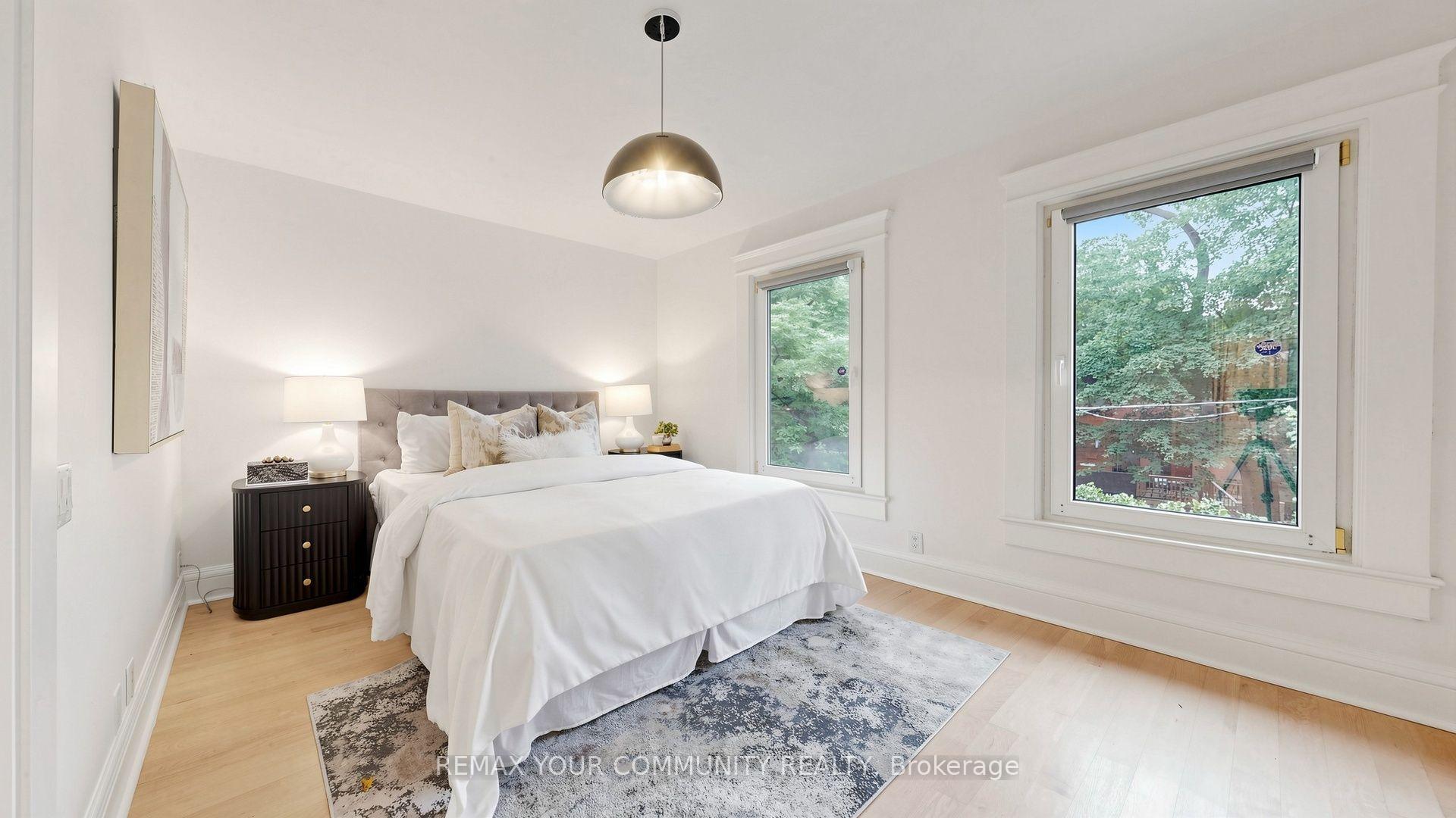 Photo 17 of 104 Wells Street, Toronto, The Annex — HOMEH