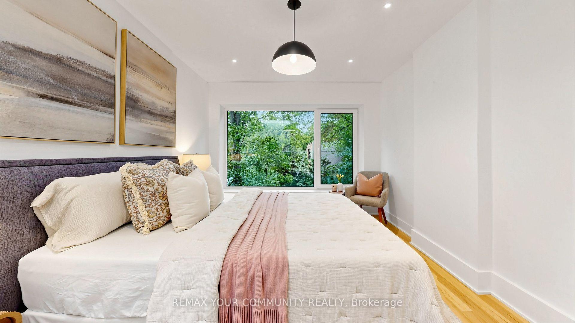 Photo 21 of 104 Wells Street, Toronto, The Annex — HOMEH