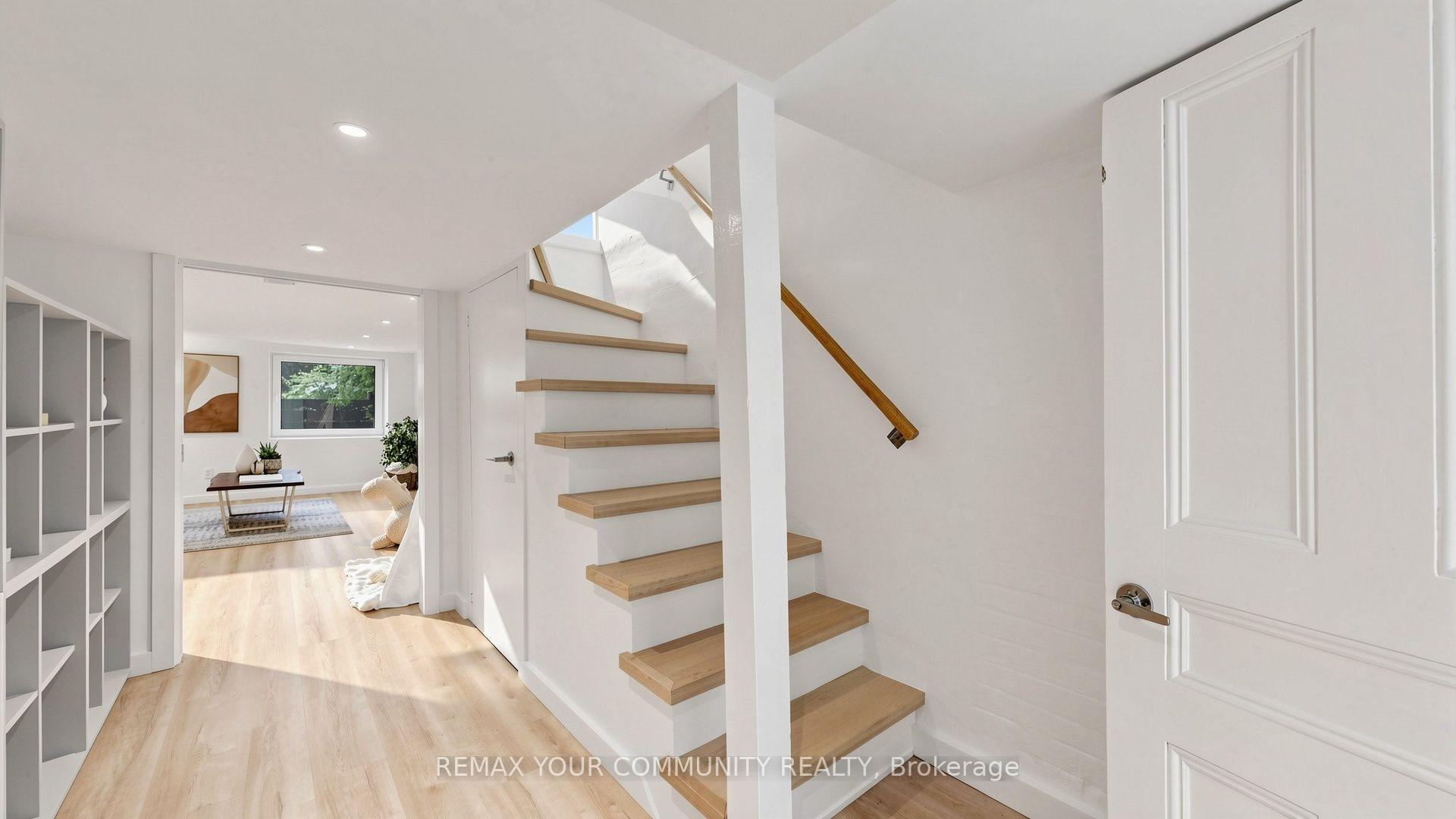 Photo 35 of 104 Wells Street, Toronto, The Annex — HOMEH