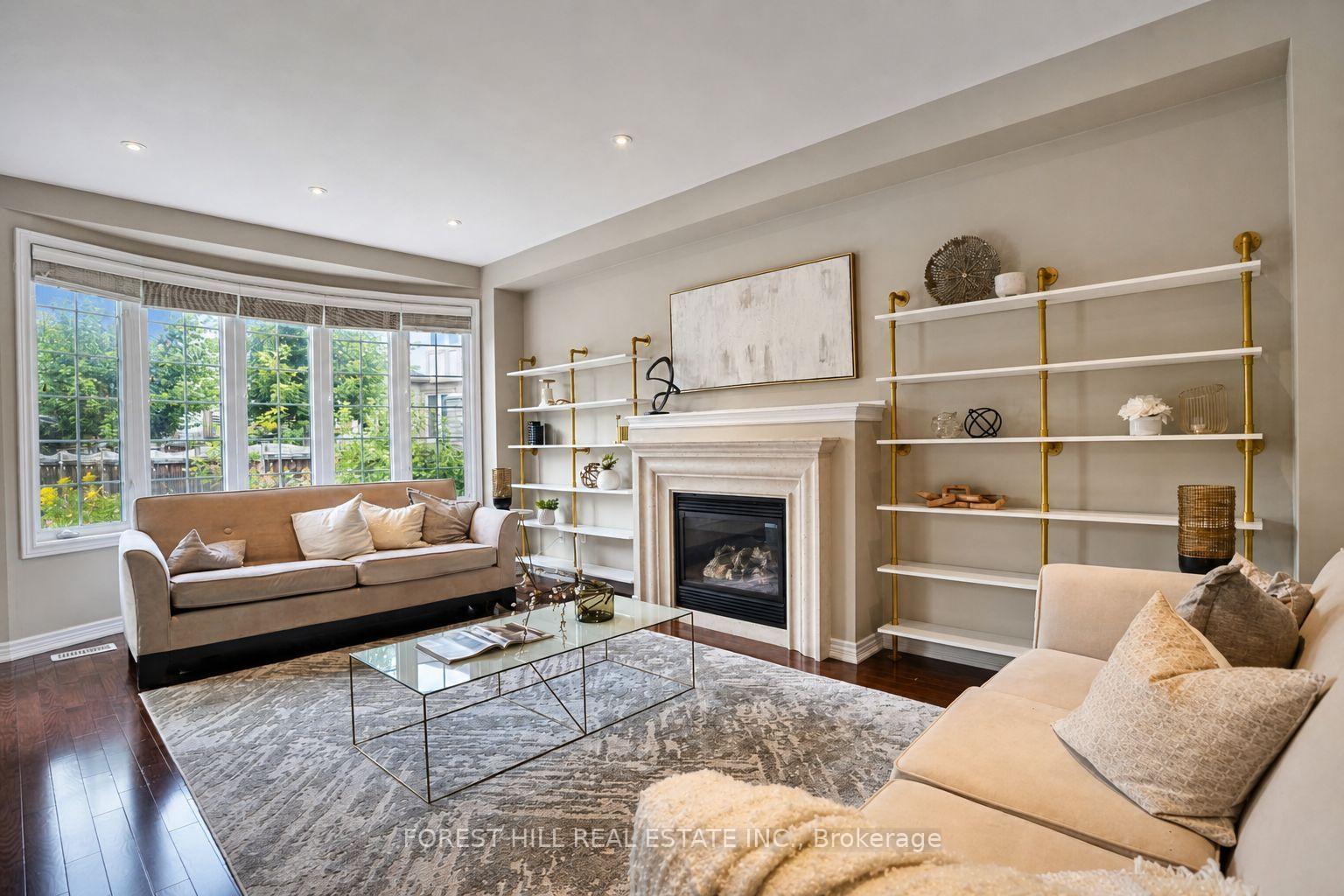 Photo 14 of 22 Mccombe Lane, Vaughan, Patterson — HOMEH