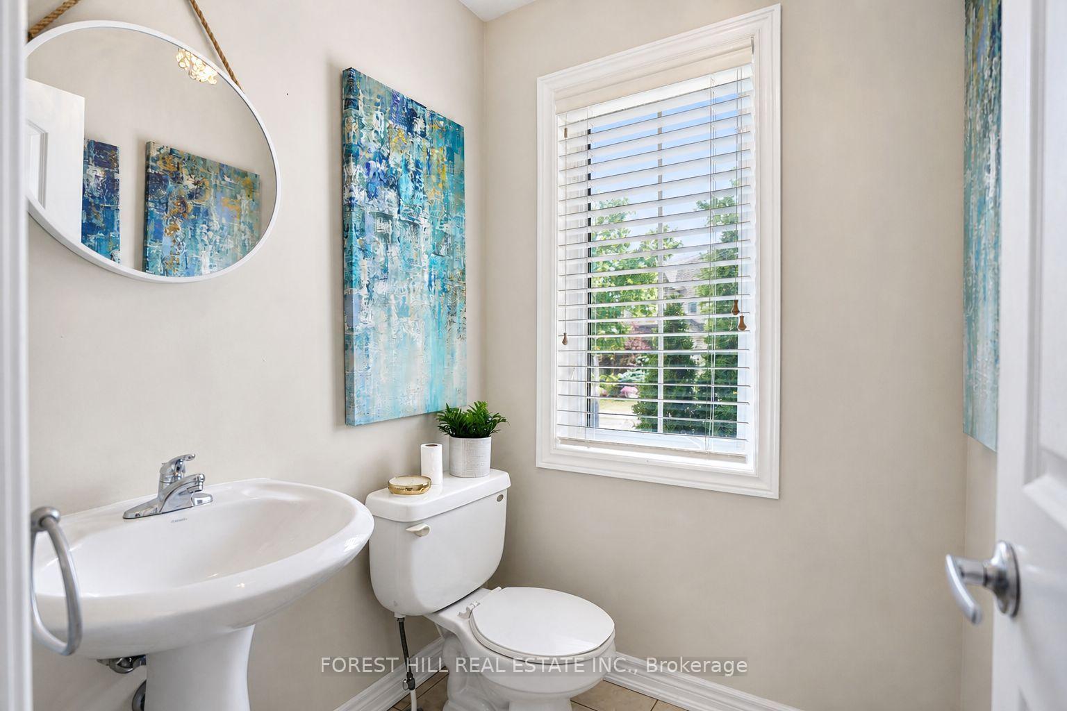 Photo 20 of 22 Mccombe Lane, Vaughan, Patterson — HOMEH