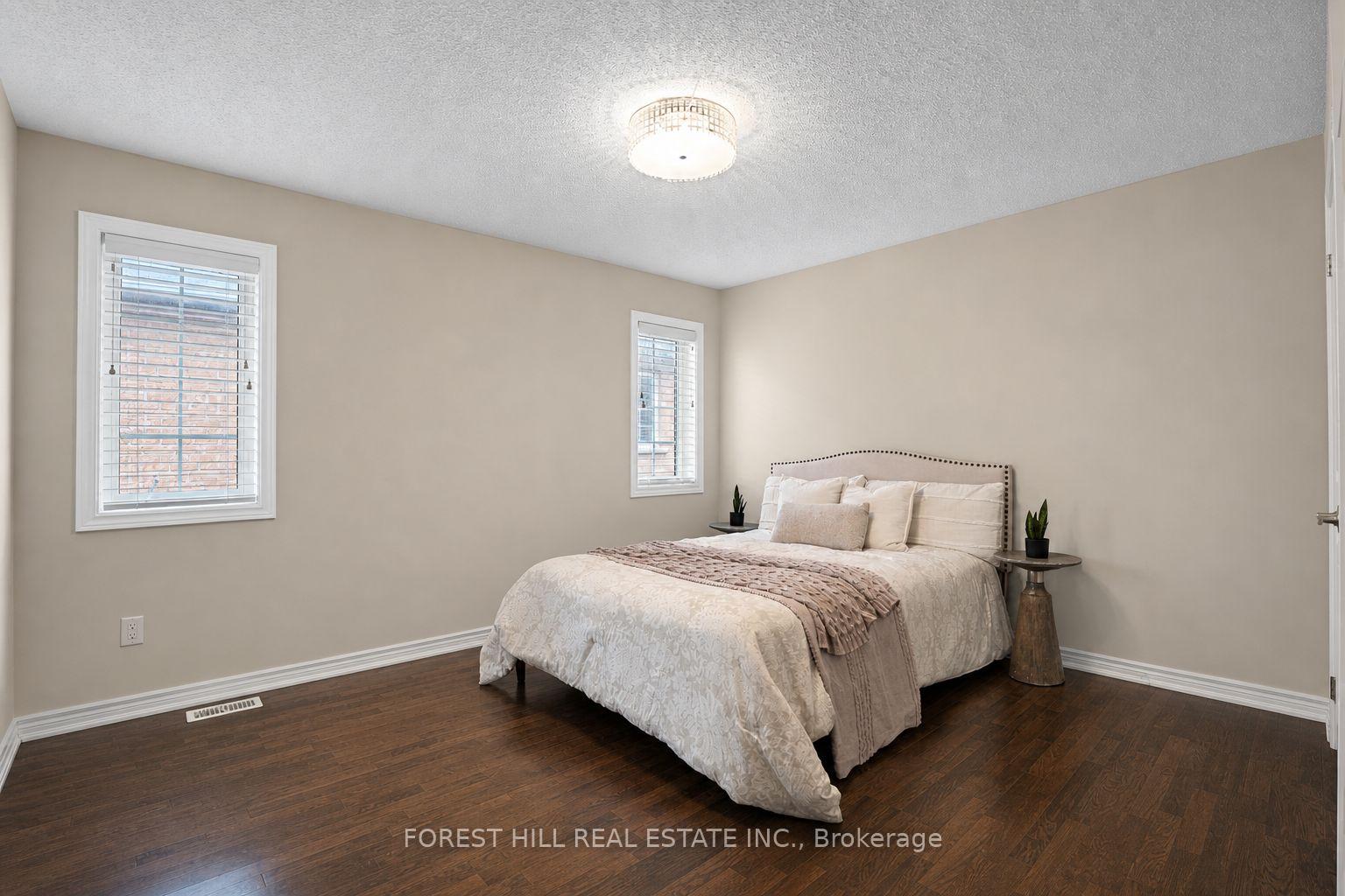 Photo 31 of 22 Mccombe Lane, Vaughan, Patterson — HOMEH