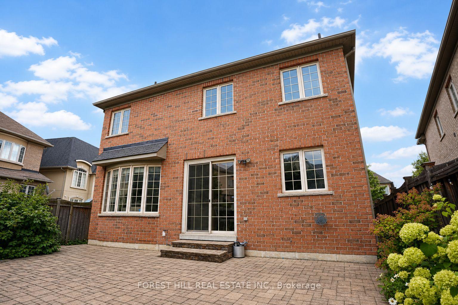 Photo 46 of 22 Mccombe Lane, Vaughan, Patterson — HOMEH