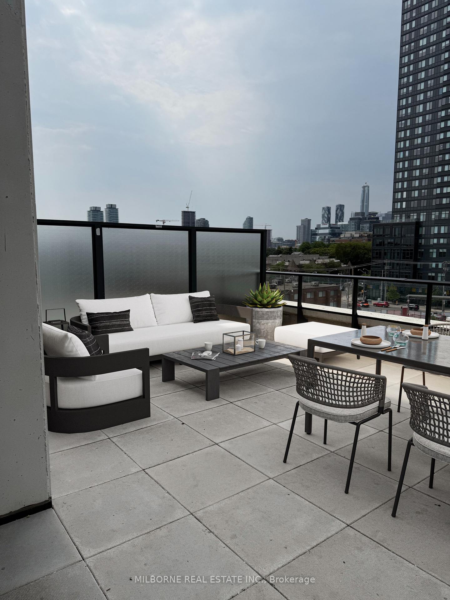 Photo 6 of Unit 521, 5 Defries Street, Toronto, Regent Park — HOMEH