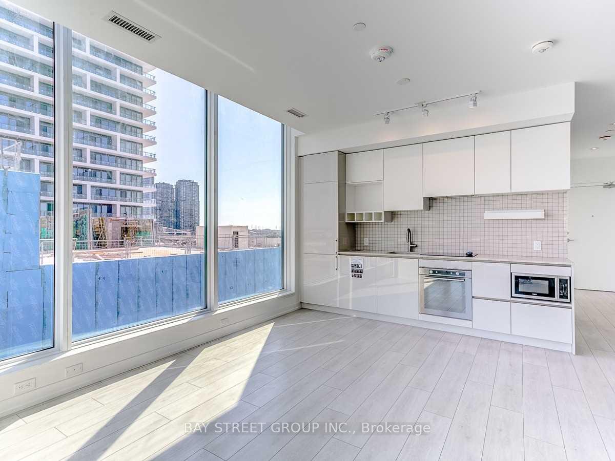 Photo 8 of Unit 902, 898 Portage Parkway, Vaughan, Vaughan Corporate Centre — HOMEH