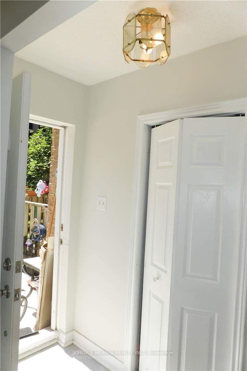 Photo 2 of 23-91 Muir Drive, Scarborough, Scarborough Village — HOMEH