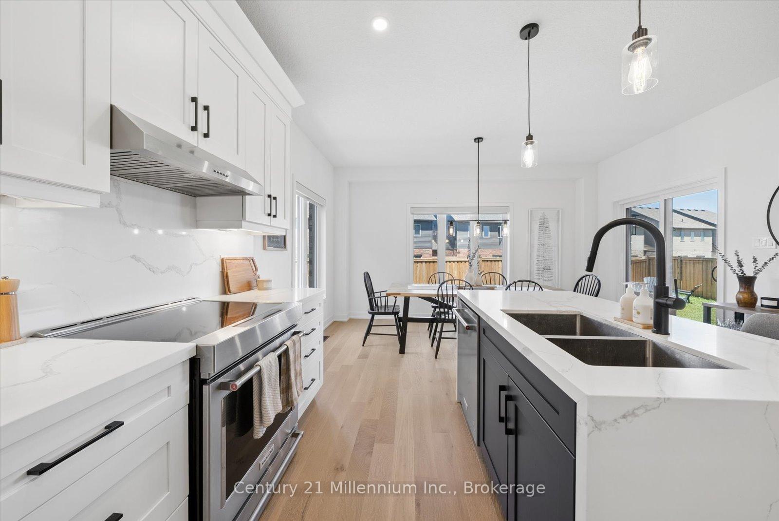 Photo 17 of 15 Maidens Crescent, Collingwood — HOMEH