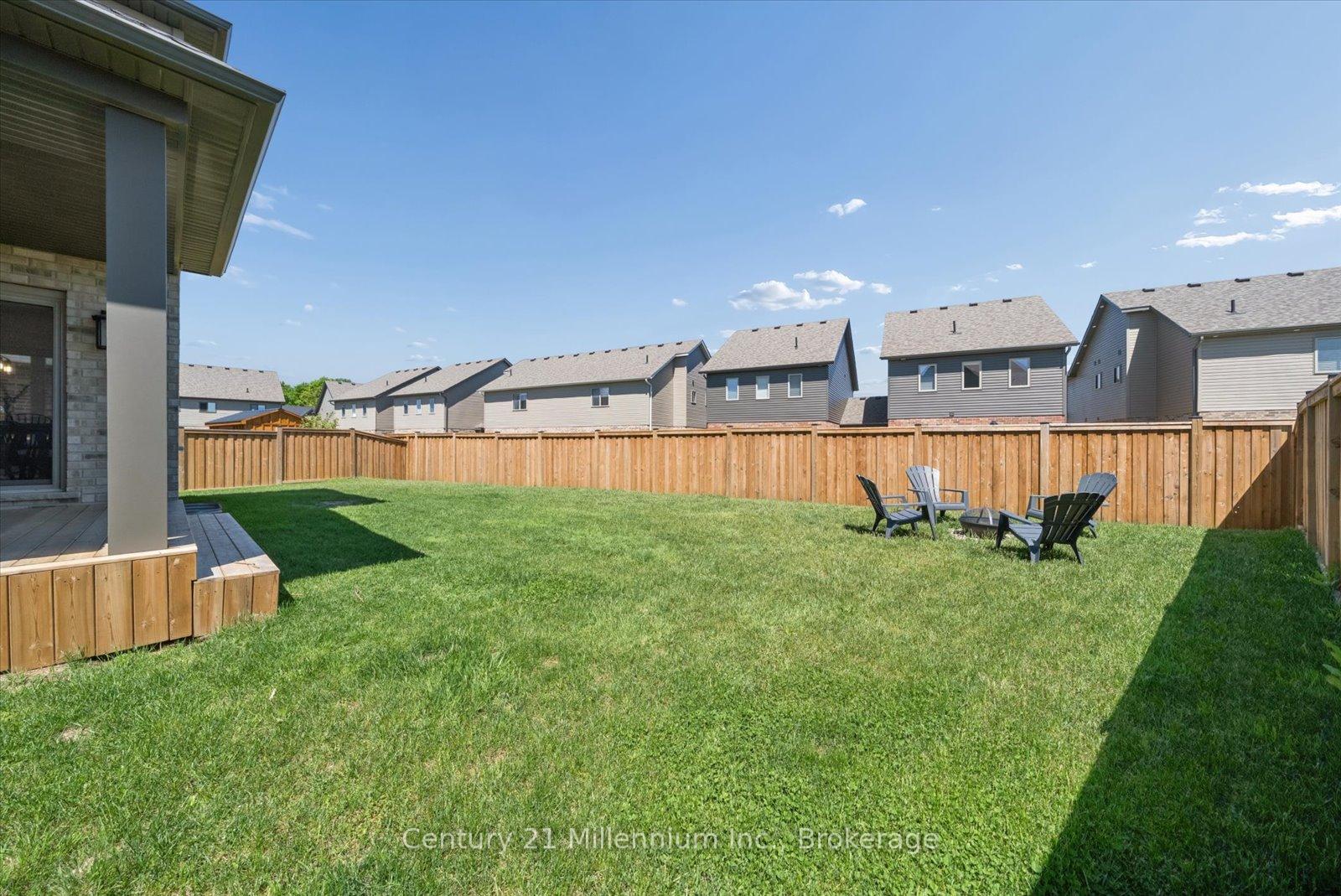 Photo 38 of 15 Maidens Crescent, Collingwood — HOMEH