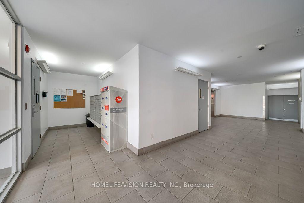 Photo 3 of Unit 502, 1375 Dupont Street, Toronto, Dovercourt-Wallace Emerson-Junction — HOMEH
