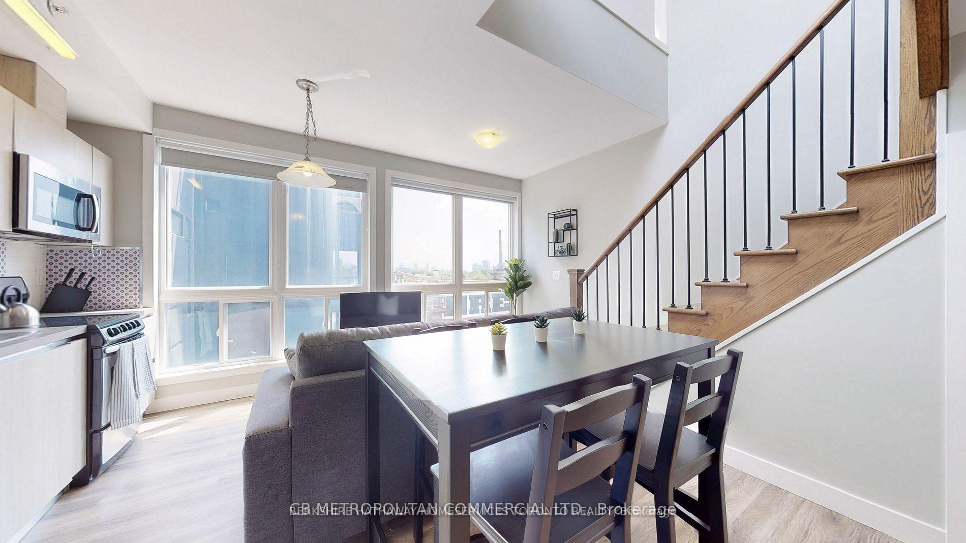 Photo 4 of Unit 403, 335 College Street, Toronto, Kensington-Chinatown — HOMEH